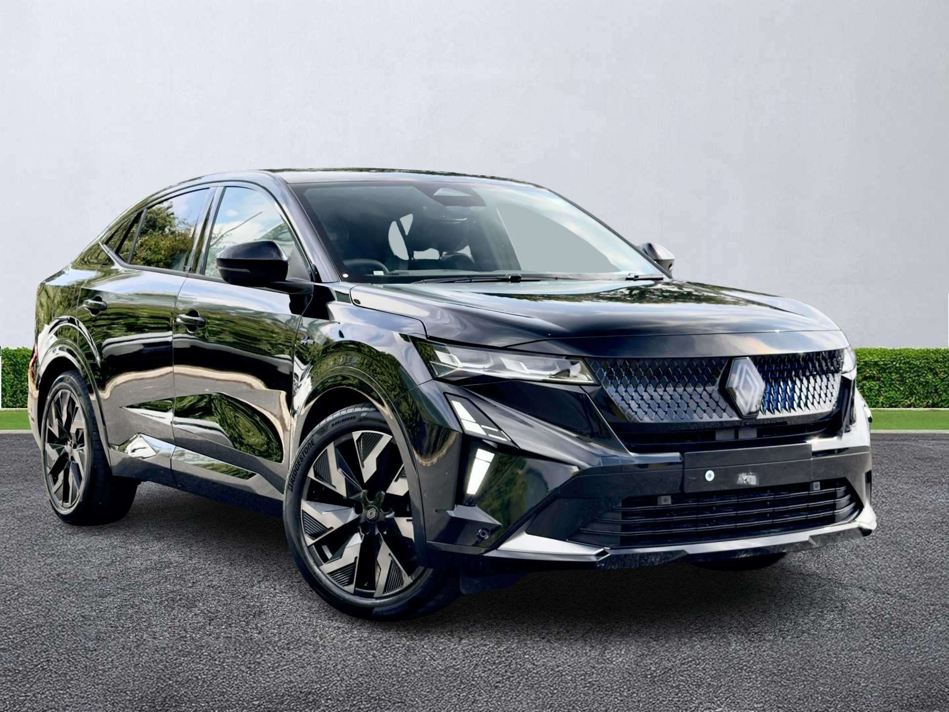 RENAULT RAFALE ESTATE E-Tech Fhev Iconic Esprit Alpine 5Dr Auto 4C