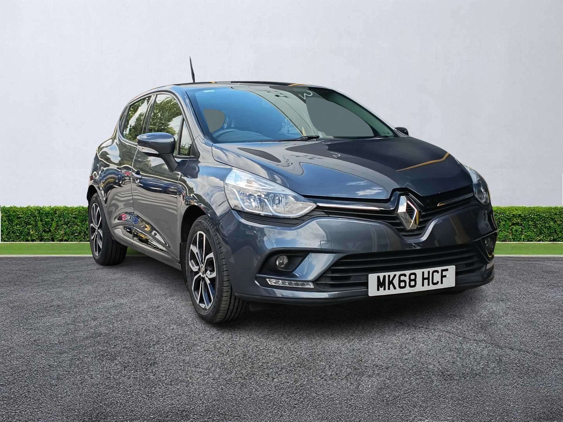RENAULT CLIO HATCHBACK 0.9 Tce 75 Play 5Dr