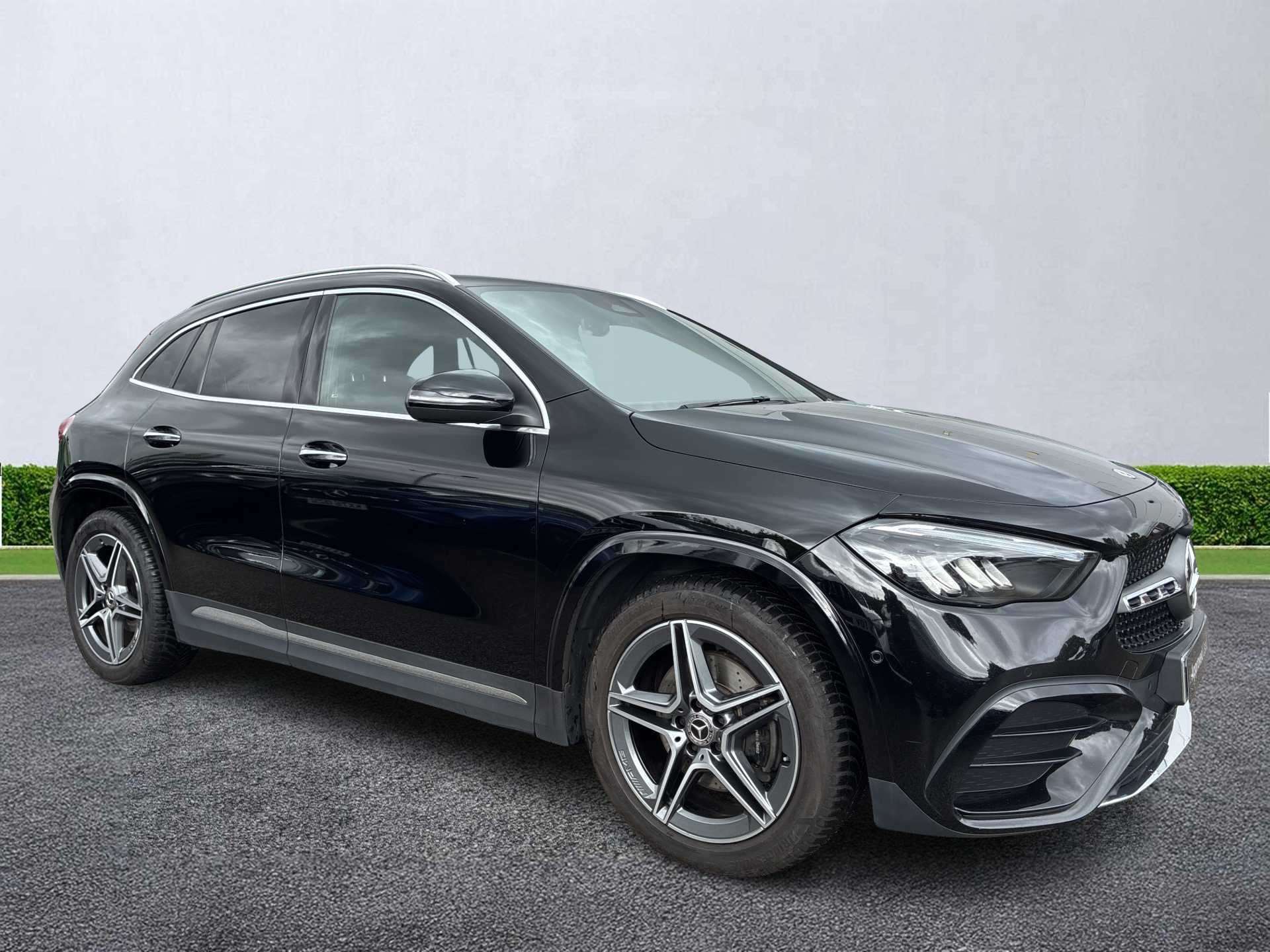 MERCEDES-BENZ GLA HATCHBACK Gla 200 Amg Line Premium 5Dr Auto