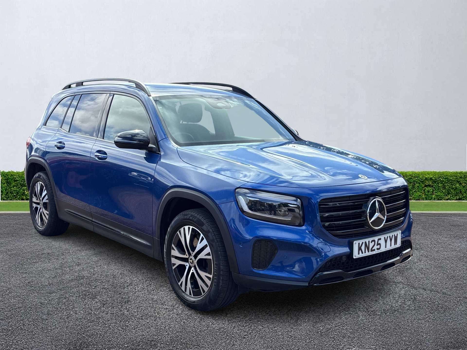 2025 MERCEDES GLB ESTATE 2025 GLB 200 SPORT EXECUTIVE 5DR 7G TRONIC NAV HYBRID SPORT... photo