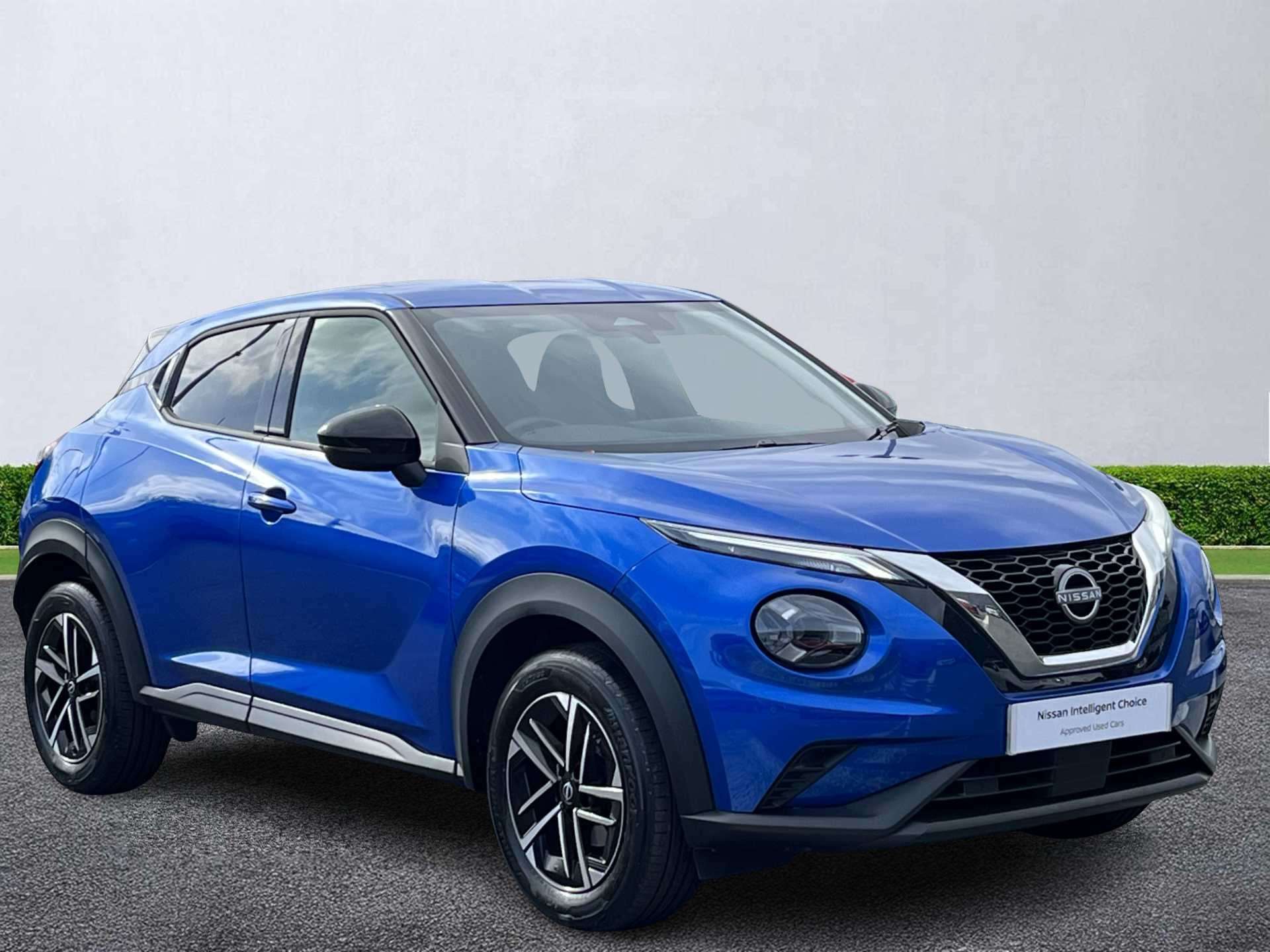 NISSAN JUKE HATCHBACK 1.0 Dig-T N-Connecta 5Dr