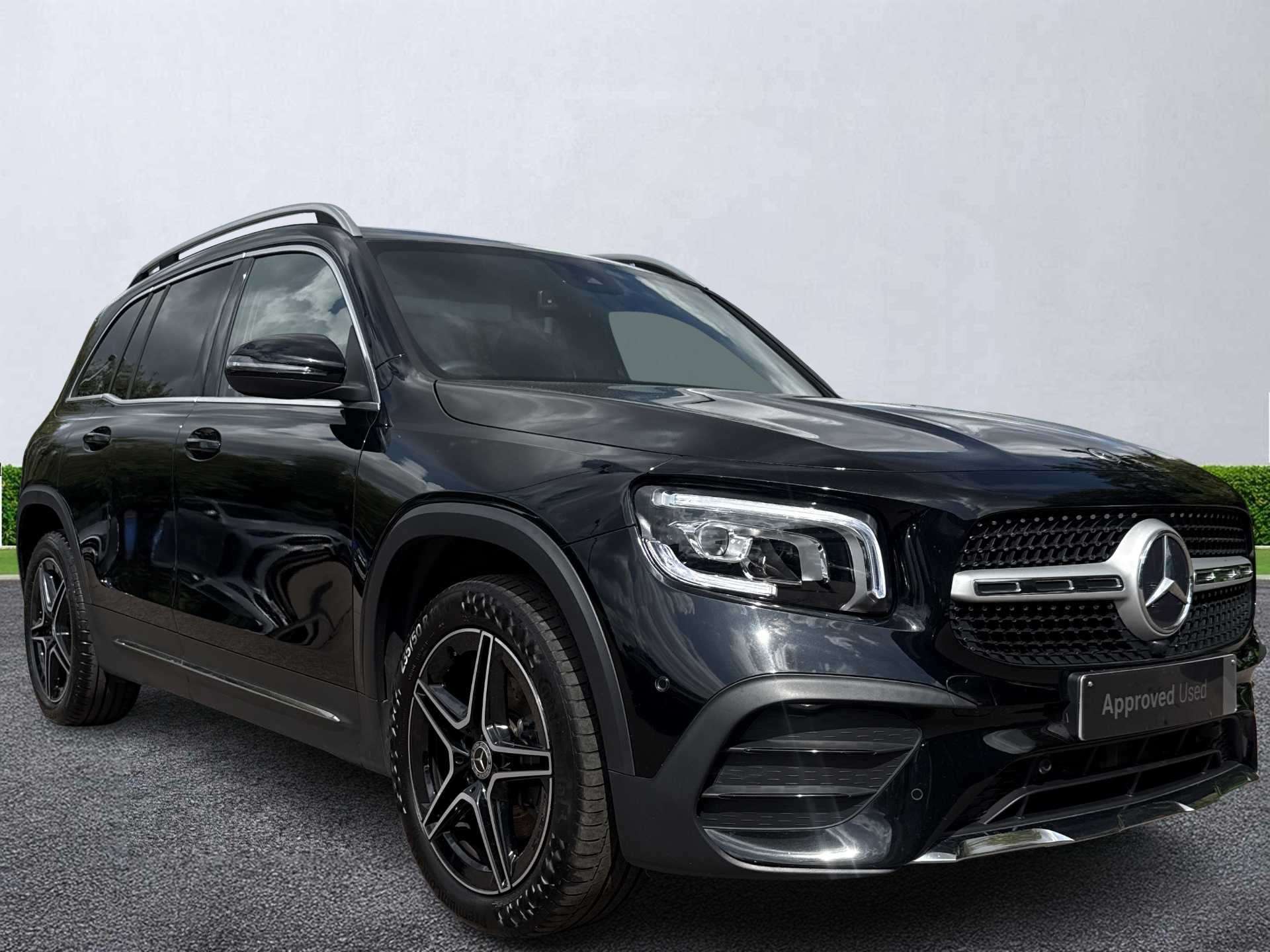 MERCEDES-BENZ GLB DIESEL ESTATE Glb 200D Amg Line Executive 5Dr 8G-Tronic
