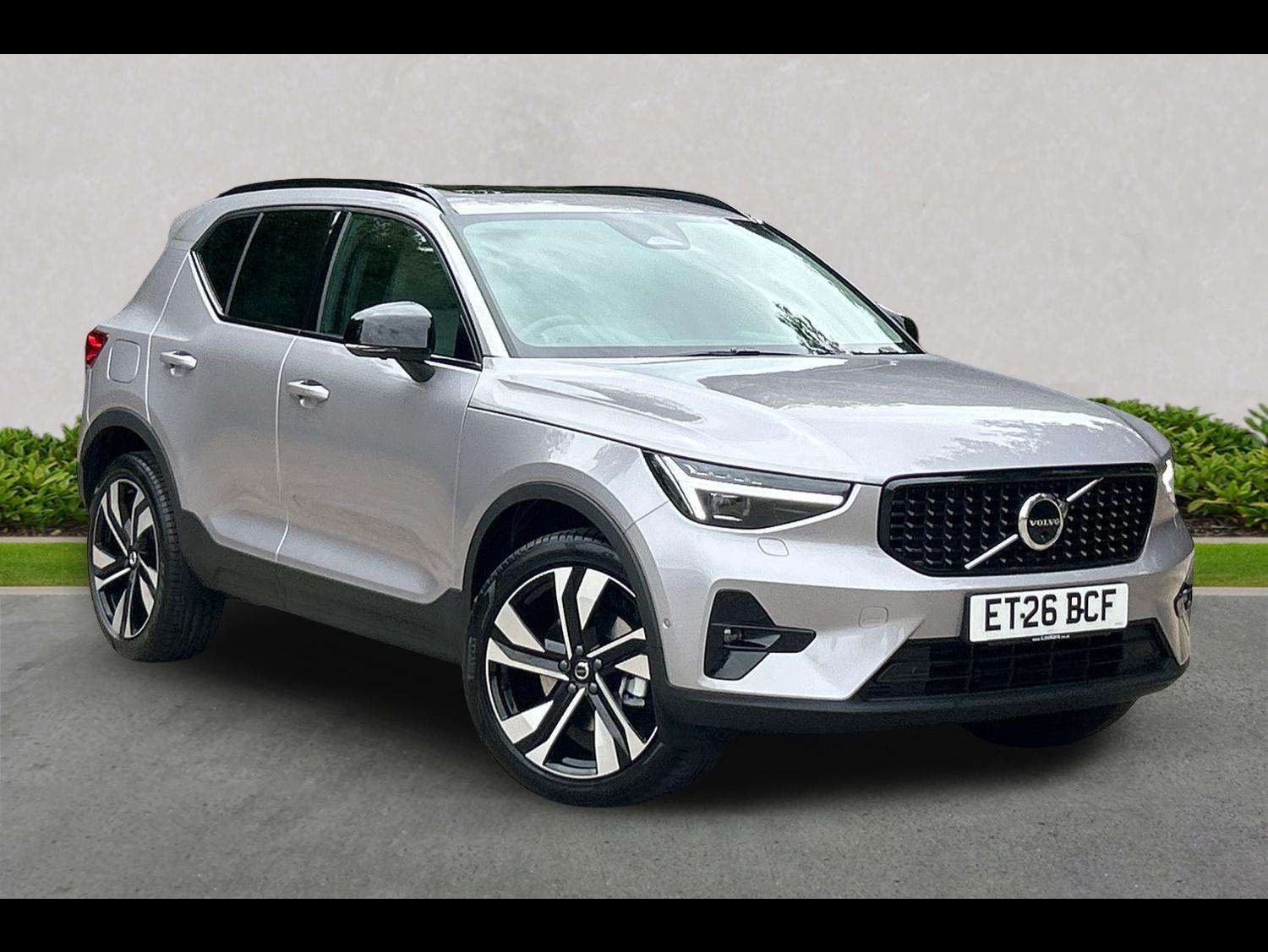 VOLVO XC40 ESTATE 2.0 B4P Ultra Dark 5Dr Auto
