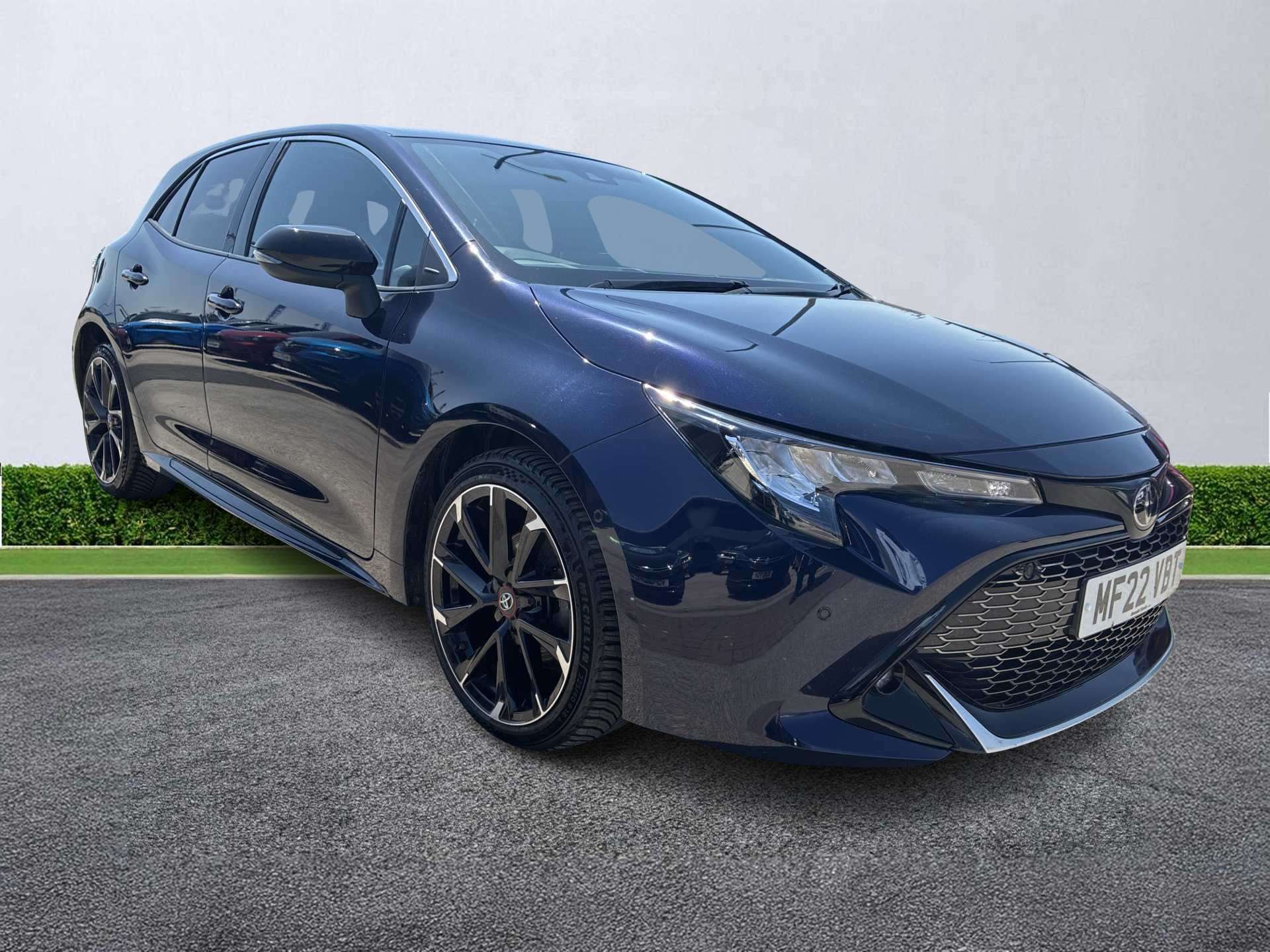 TOYOTA COROLLA HATCHBACK 1.8 Vvt-I Hybrid Gr Sport 5Dr Cvt