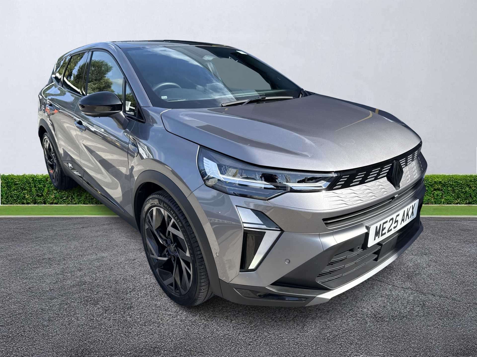 RENAULT SYMBIOZ ESTATE 1.8 E-Tech Iconic Esprit Alpine Suv 5Dr Petrol Hybrid Auto Euro 6 (S/S) (160 Ps)