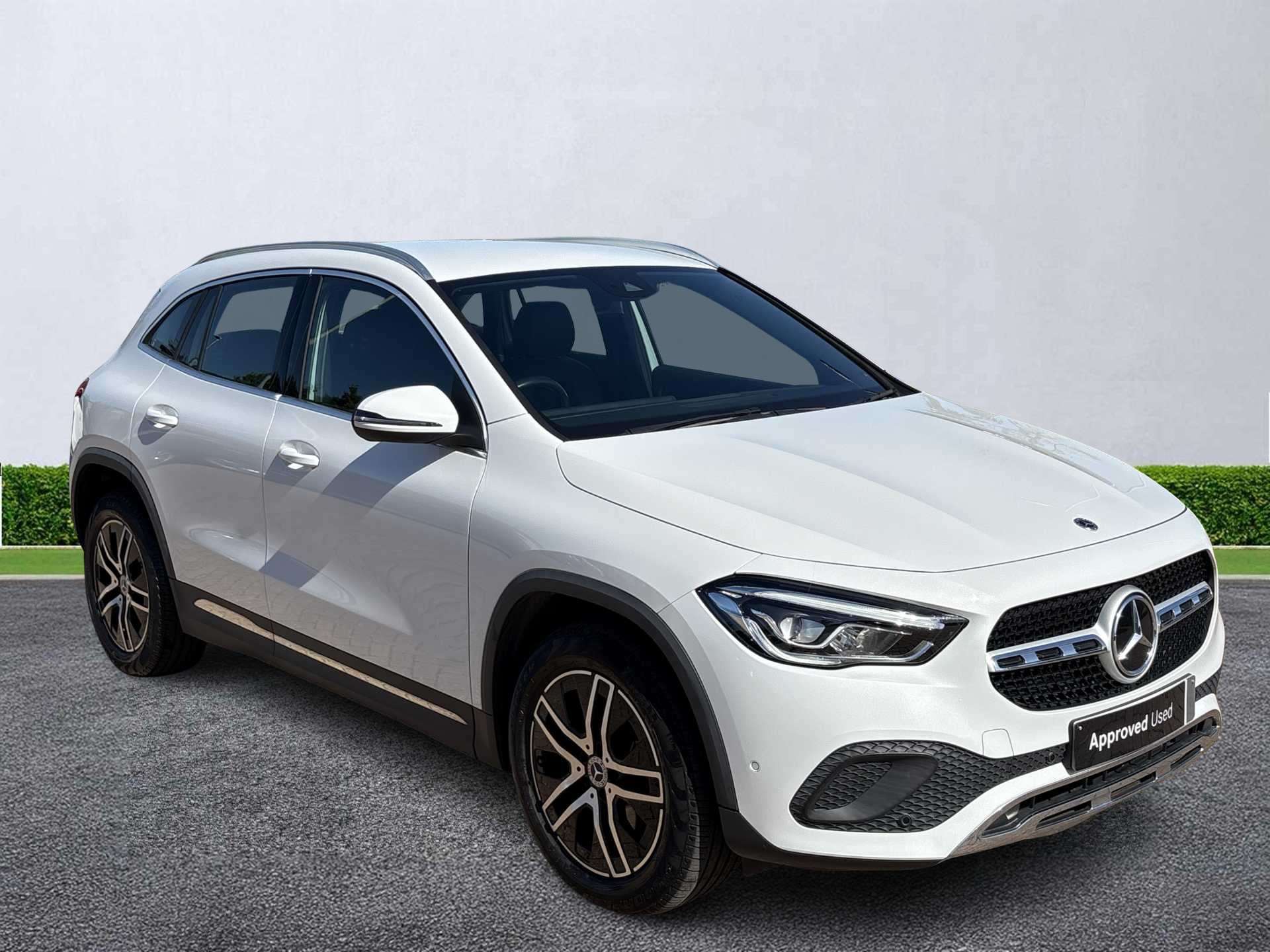 MERCEDES-BENZ GLA HATCHBACK Gla 200 Sport Executive 5Dr Auto