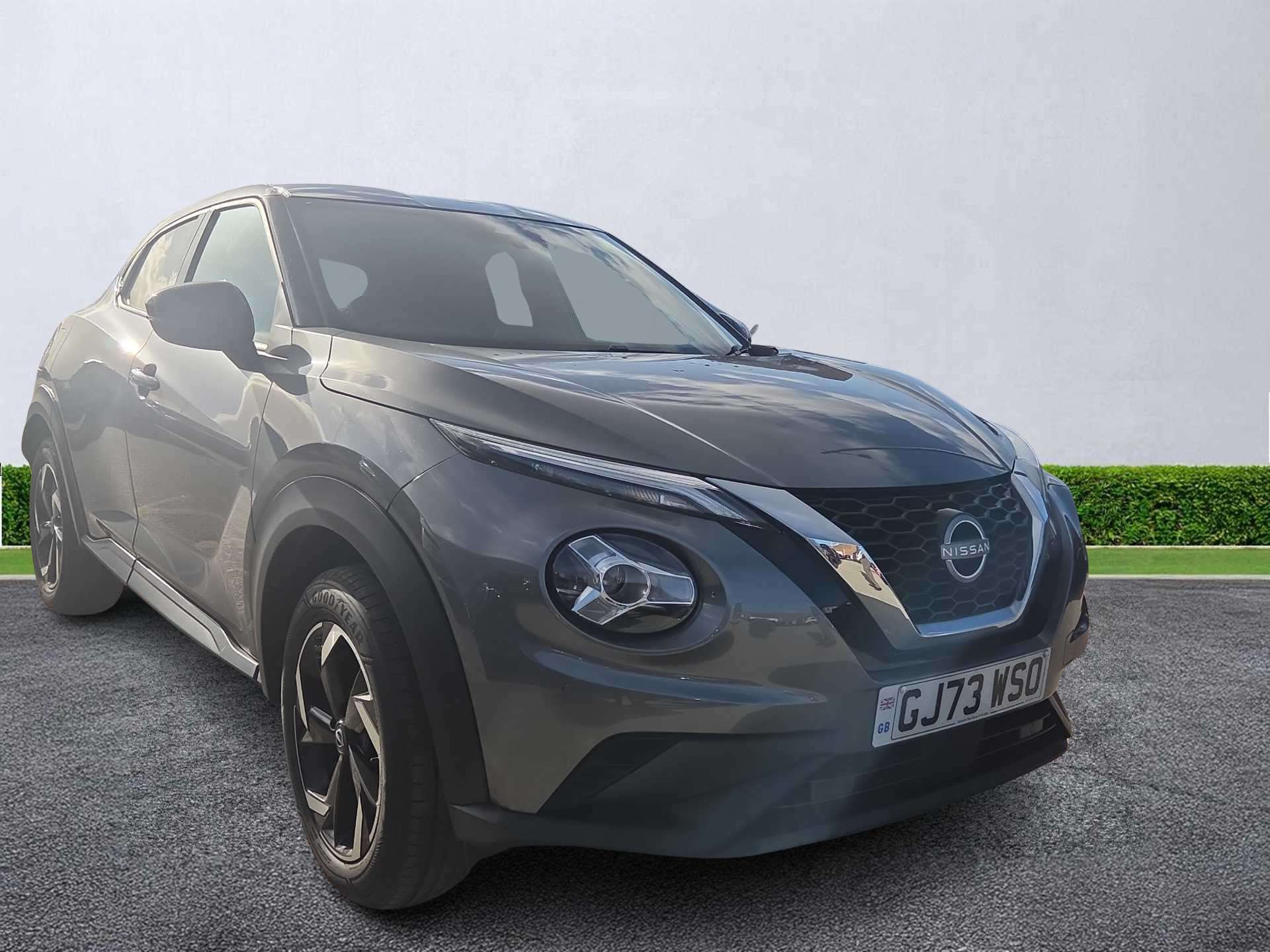 NISSAN JUKE HATCHBACK 1.0 DiG-T 114 N-Connecta 5dr DCT