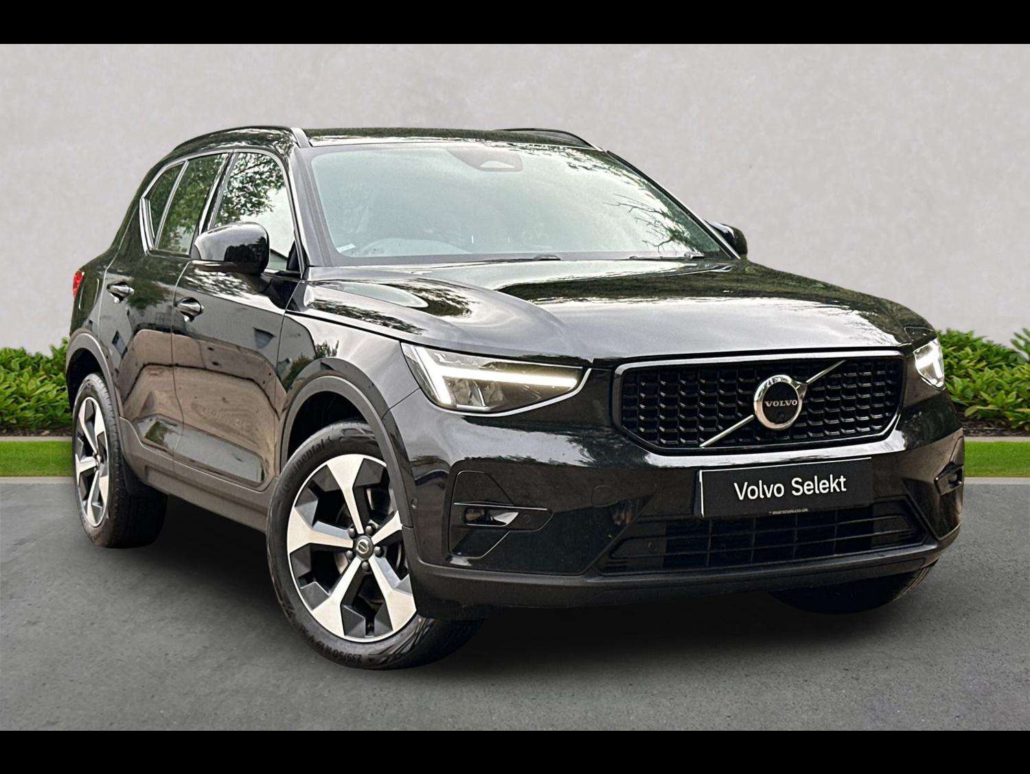 VOLVO XC40 ESTATE 2.0 B3P Plus Dark 5Dr Auto