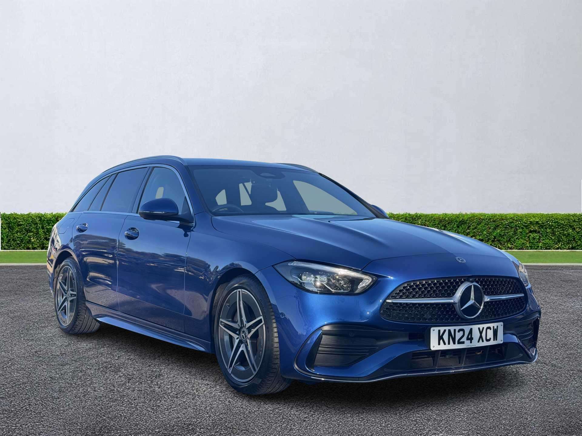 MERCEDES-BENZ C CLASS ESTATE C200 Amg Line 5Dr 9G-Tronic