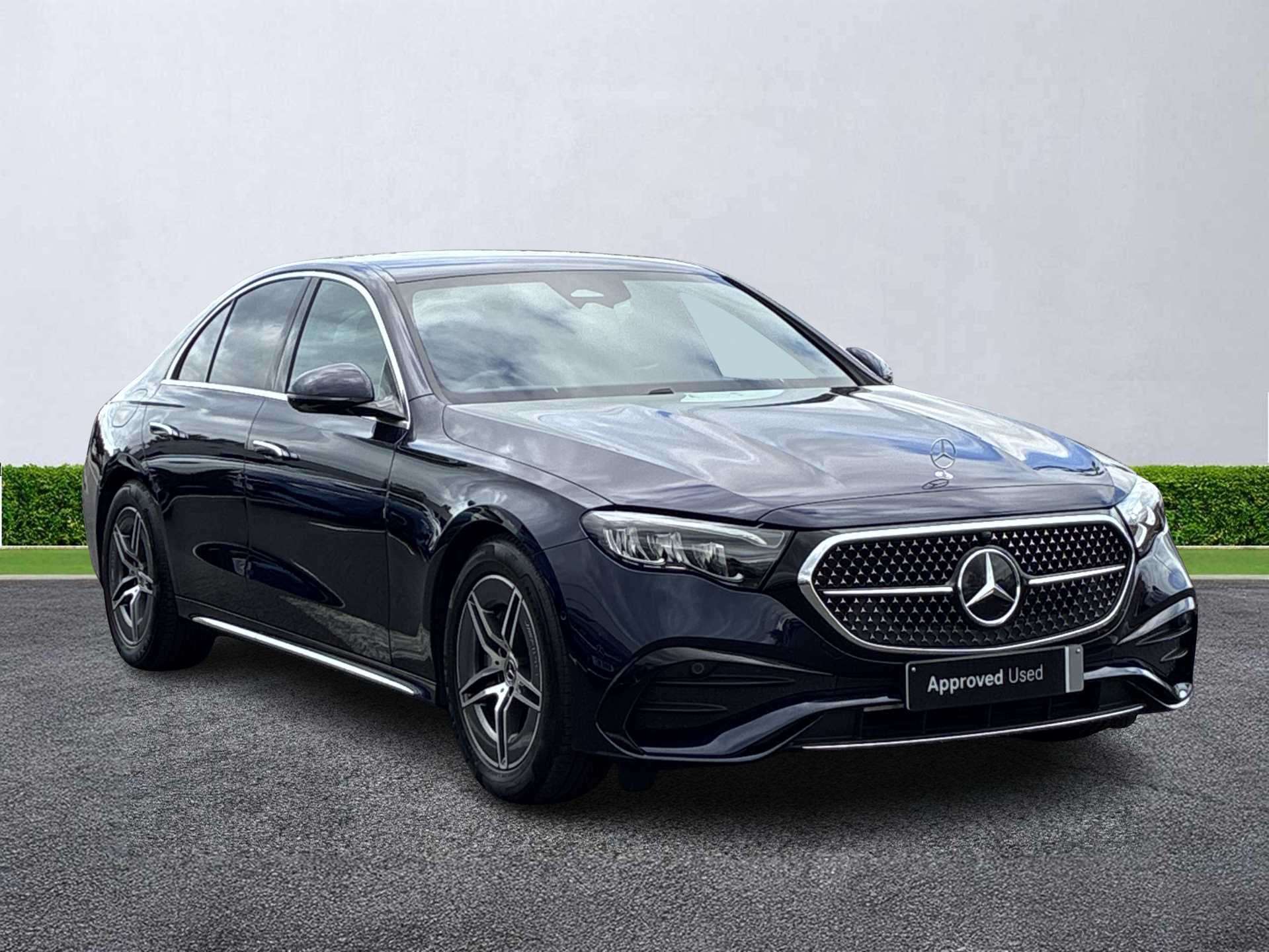 MERCEDES-BENZ E CLASS DIESEL SALOON E220D Amg Line 4Dr 9G-Tronic