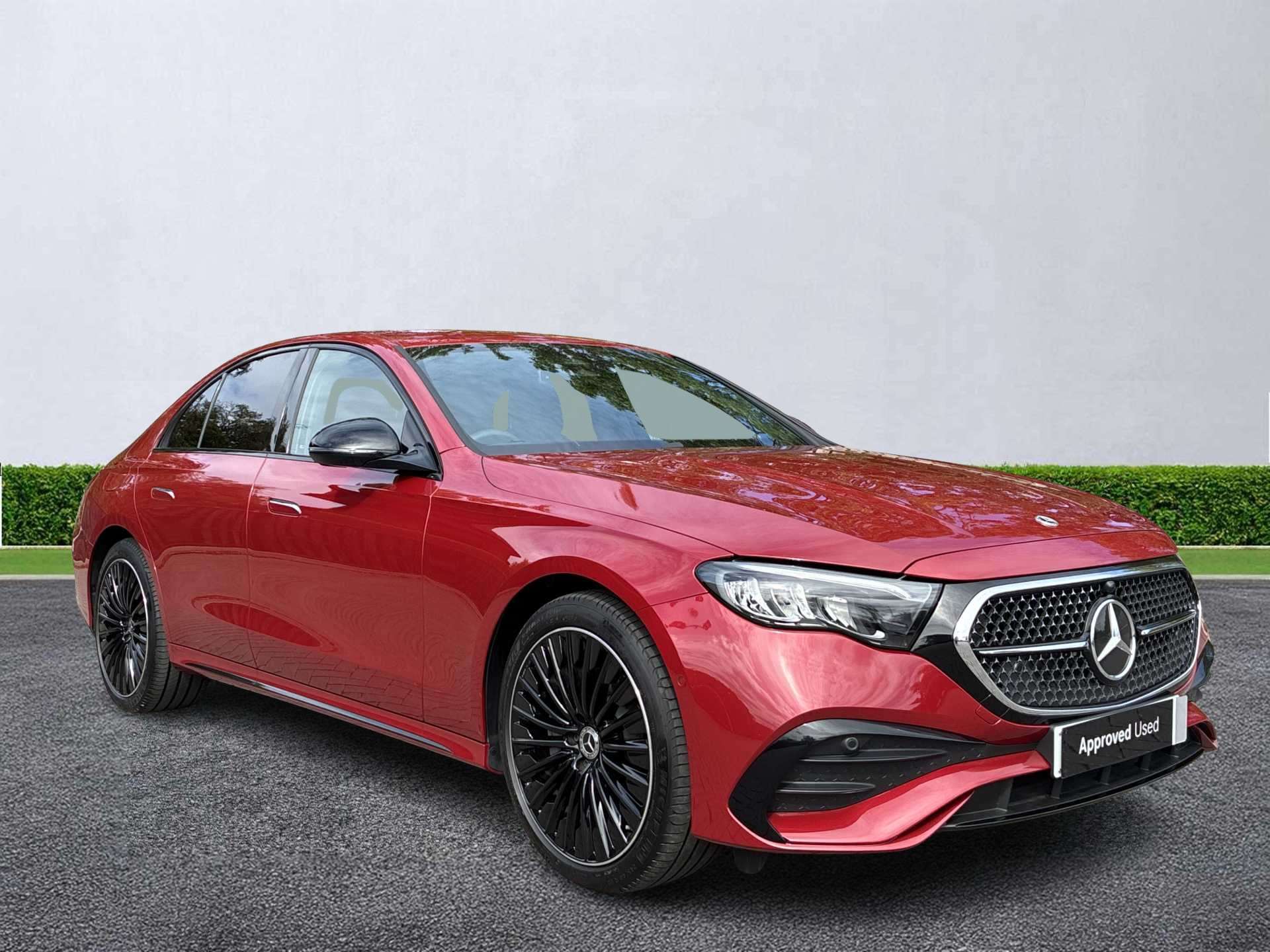 MERCEDES-BENZ E CLASS SALOON E300E Urban Edition 4Dr 9G-Tronic
