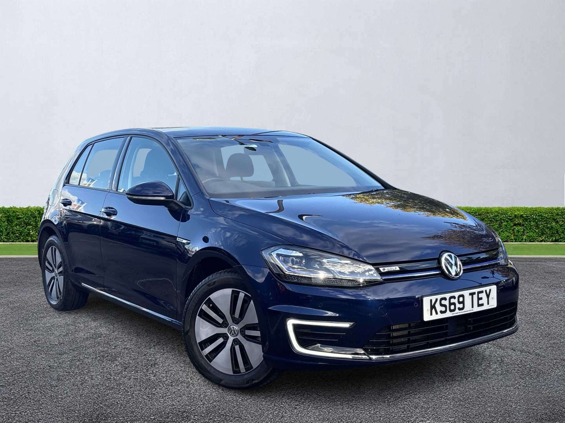 VOLKSWAGEN GOLF ELECTRIC HATCHBACK 99Kw E-Golf 35Kwh 5Dr Auto