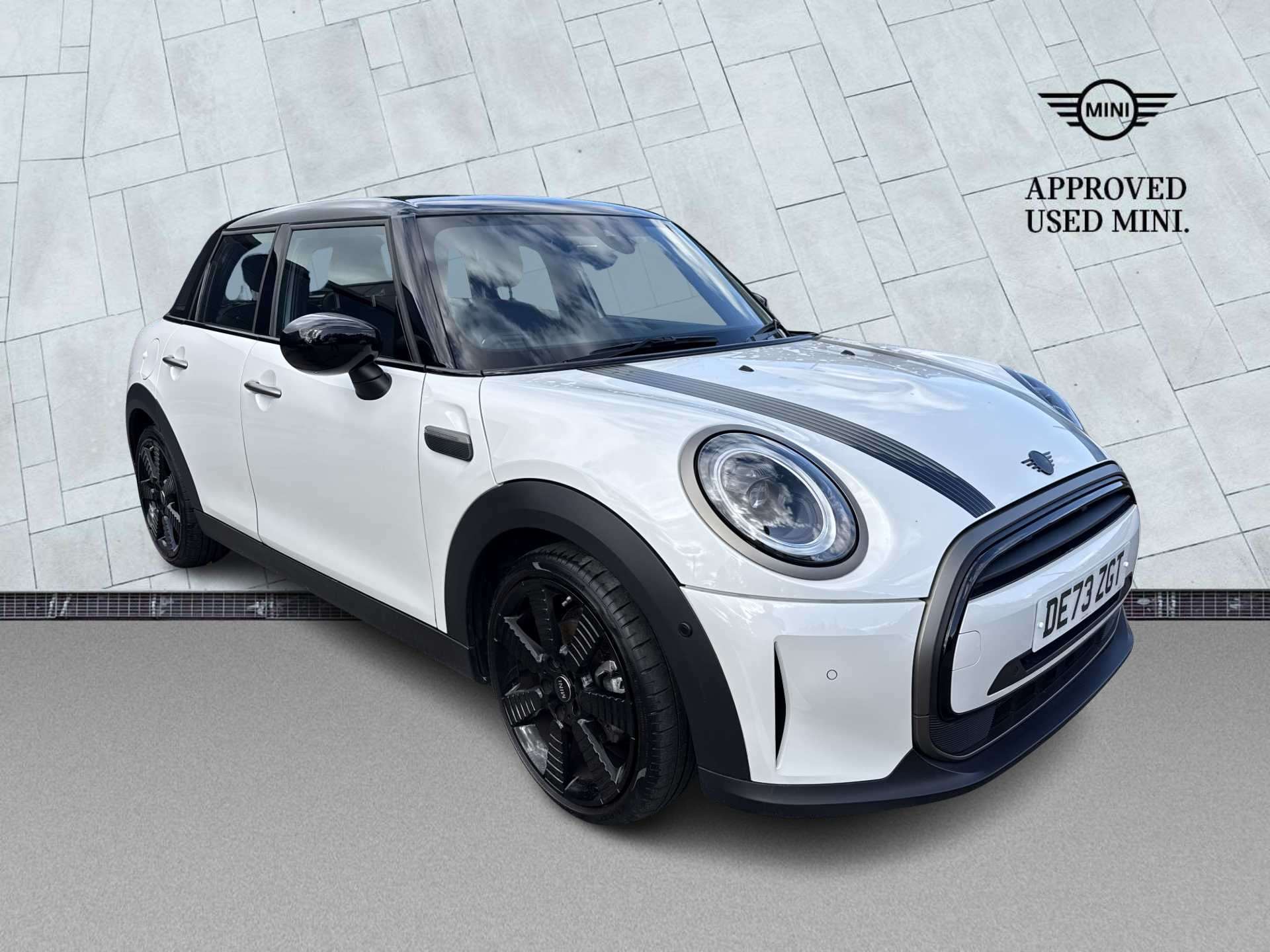MINI HATCHBACK SPECIAL EDITIONS 1.5 Cooper Resolute Edition Premium Plus 5Dr Auto