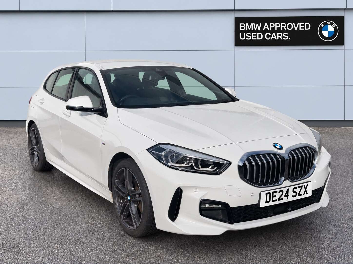 BMW 1 SERIES HATCHBACK 118i [136] M Sport 5dr Step Auto [LCP]