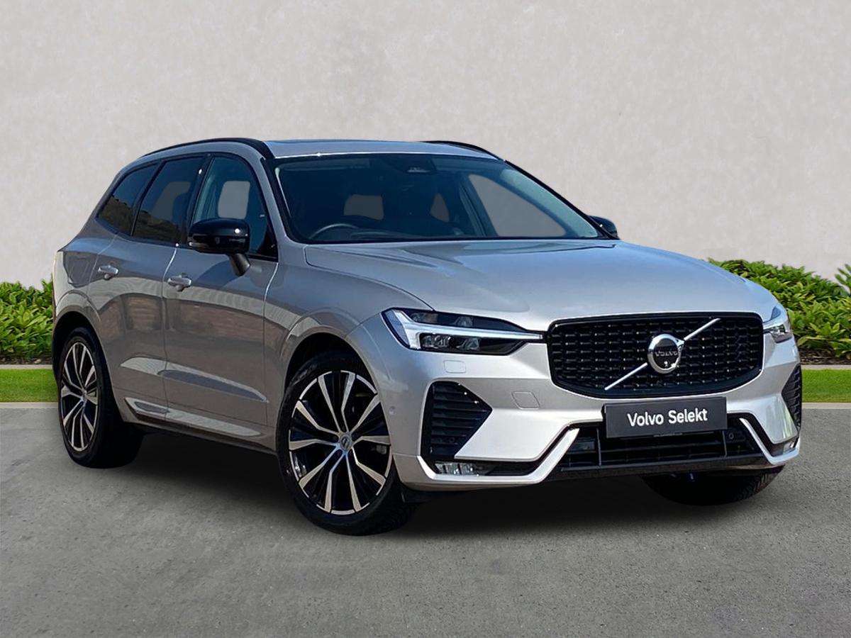 2025 VOLVO XC60
