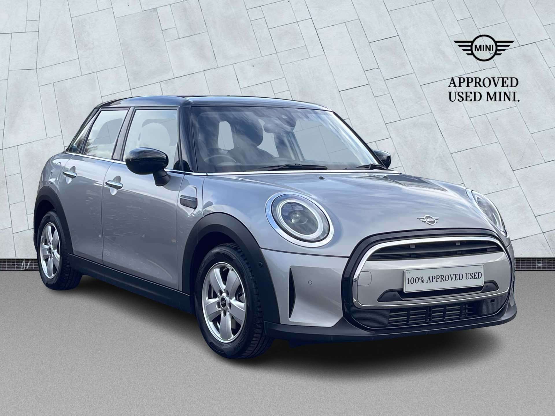 Used MINI HATCHBACK 1.5 Cooper Classic Premium Plus 5Dr Auto 2023 ...