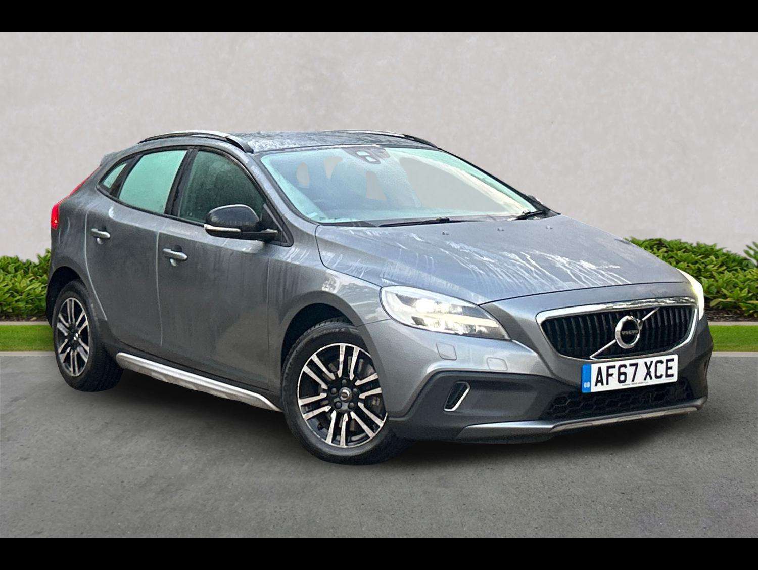 VOLVO V40 HATCHBACK T3 [152] Cross Country 5dr Geartronic