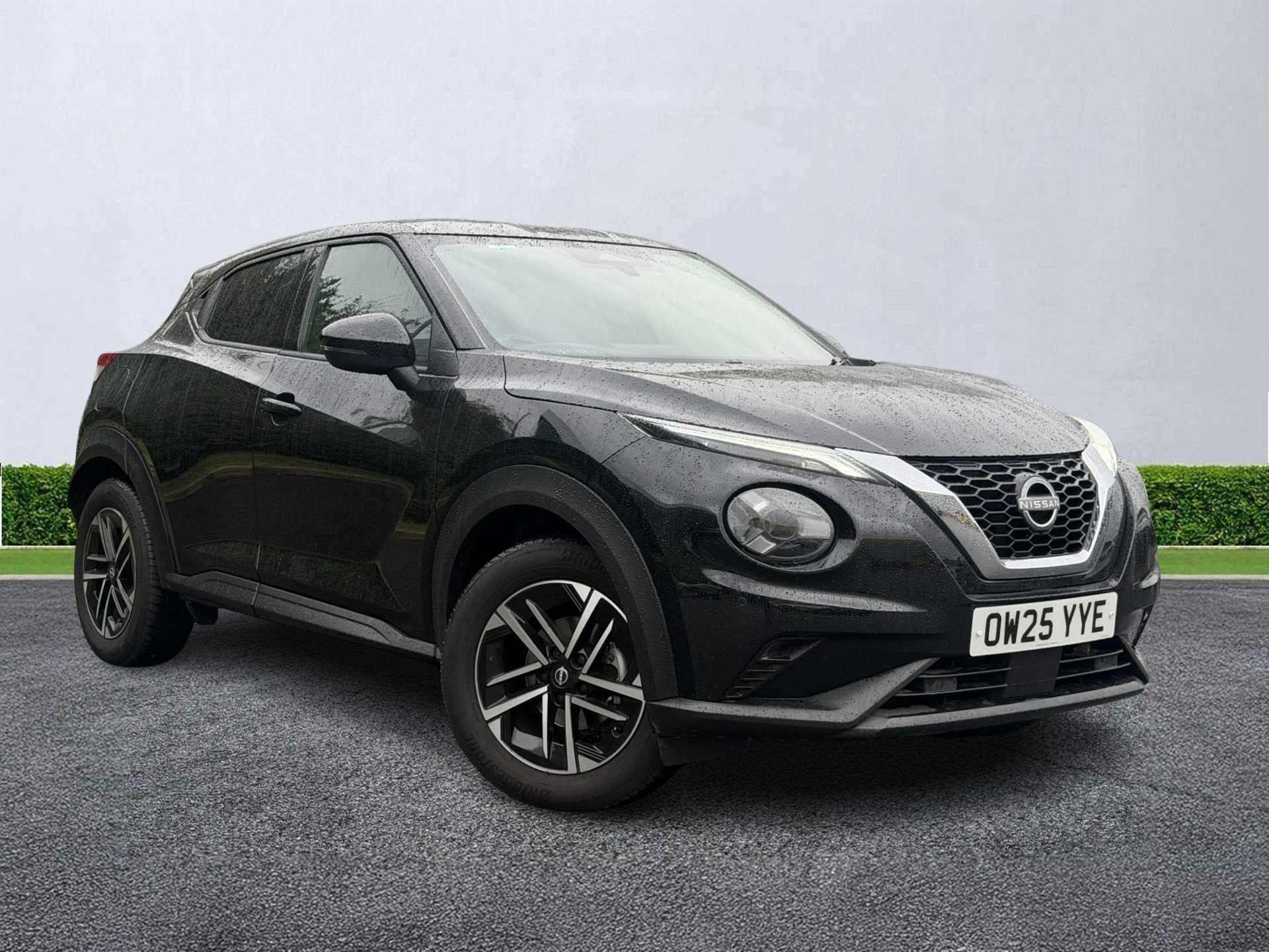 NISSAN JUKE HATCHBACK 1.0 Dig-T N-Connecta 5Dr