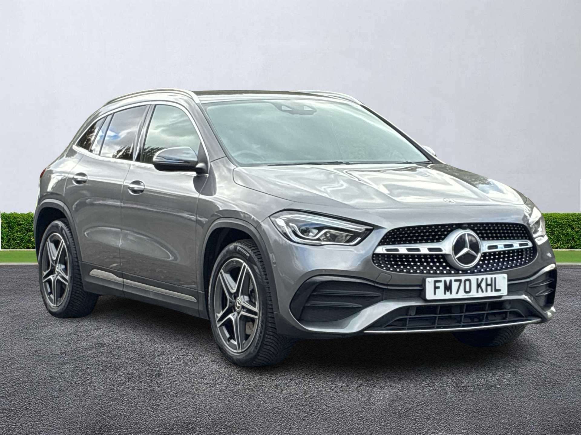 MERCEDES-BENZ GLA DIESEL HATCHBACK Gla 200D 4Matic Amg Line Premium 5Dr Auto