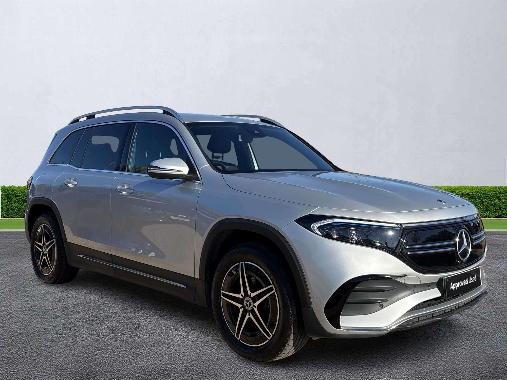 MERCEDES-BENZ EQB ESTATE EQB 300 4Matic 168kW AMG Line 66.5kWh 5dr Auto