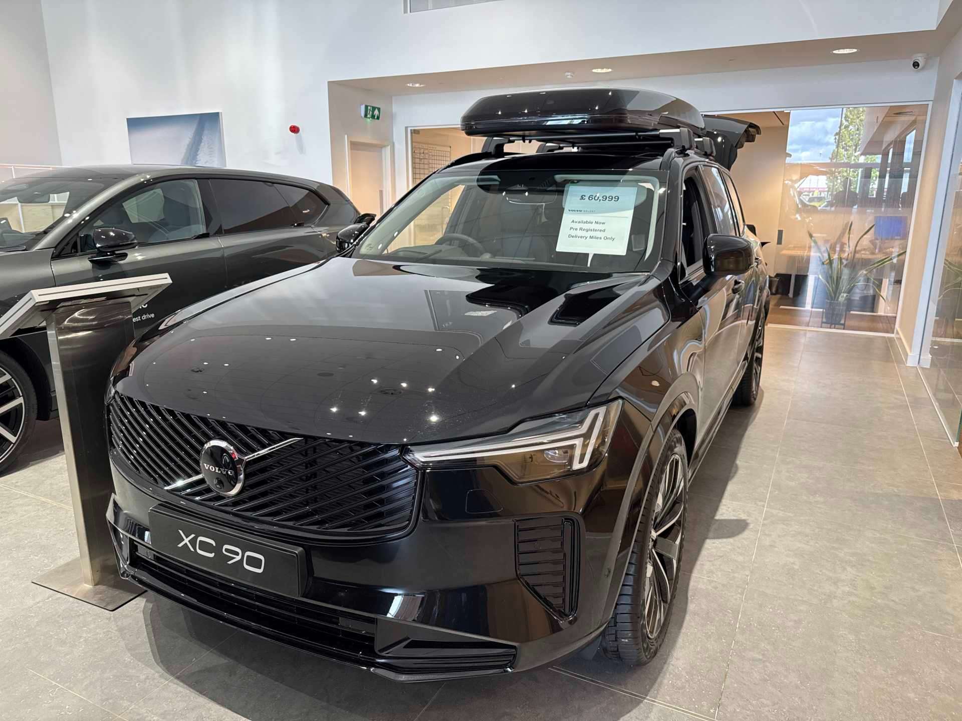 VOLVO XC90 ESTATE 2.0 B5P Ultra Dark 5Dr Awd Geartronic