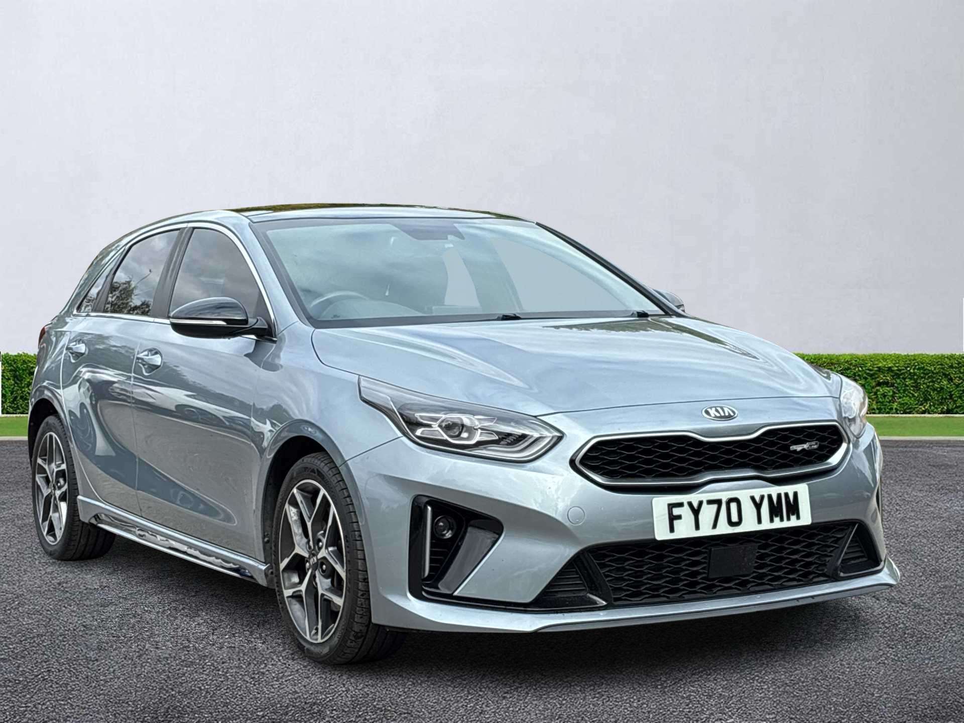 KIA CEED HATCHBACK SPECIAL EDITIONS 1.4T Gdi Isg Gt-Line Lunar Edition 5Dr