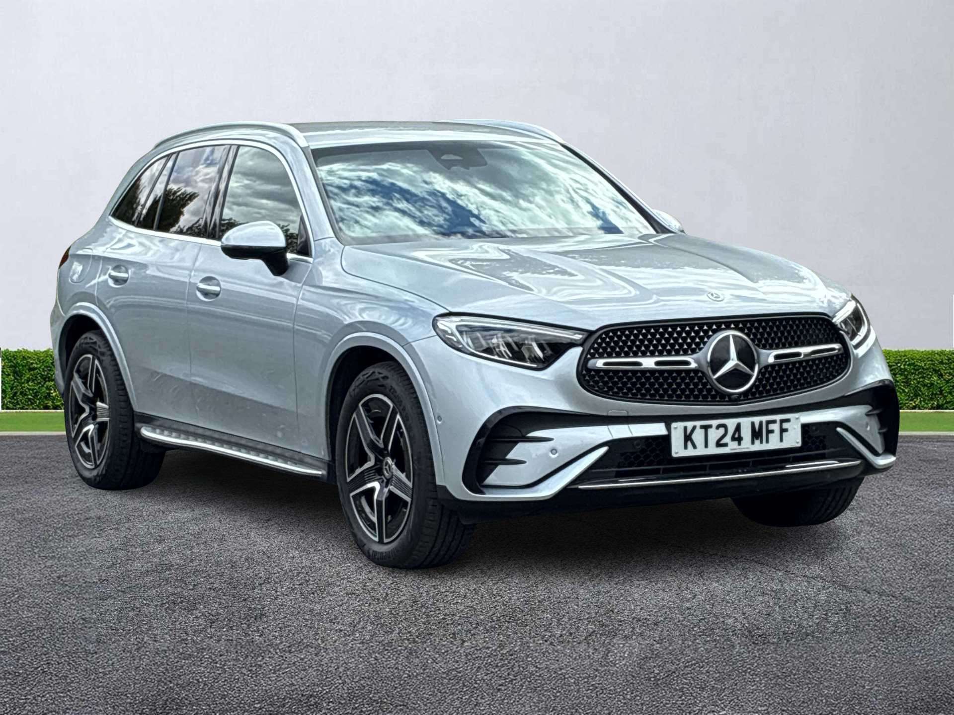 MERCEDES-BENZ GLC ESTATE Glc 300 4Matic Amg Line 5Dr 9G-Tronic
