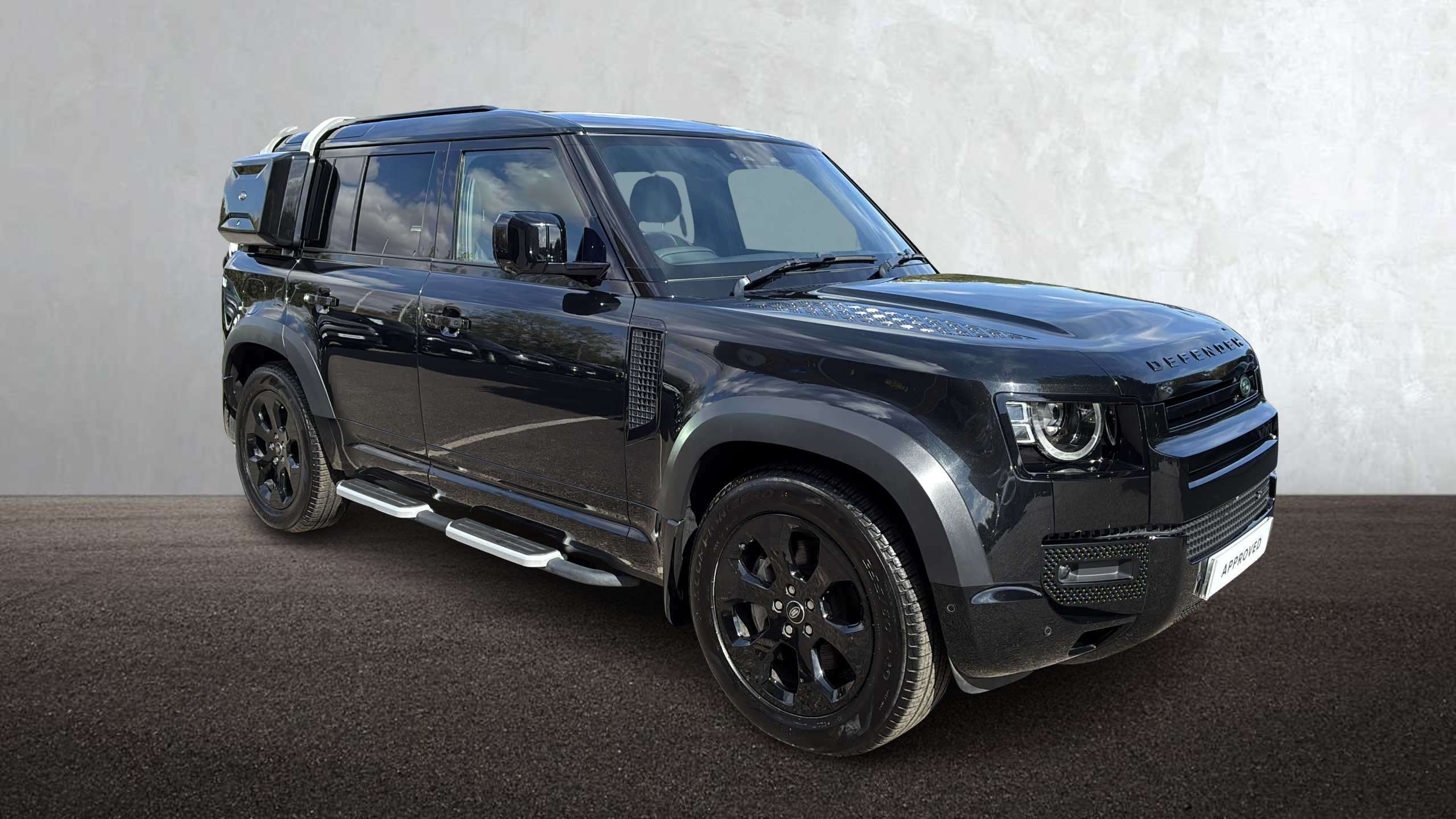 LAND ROVER DEFENDER DIESEL ESTATE 3.0 D300 X-Dynamic Se 110 5Dr Auto [7 Seat]