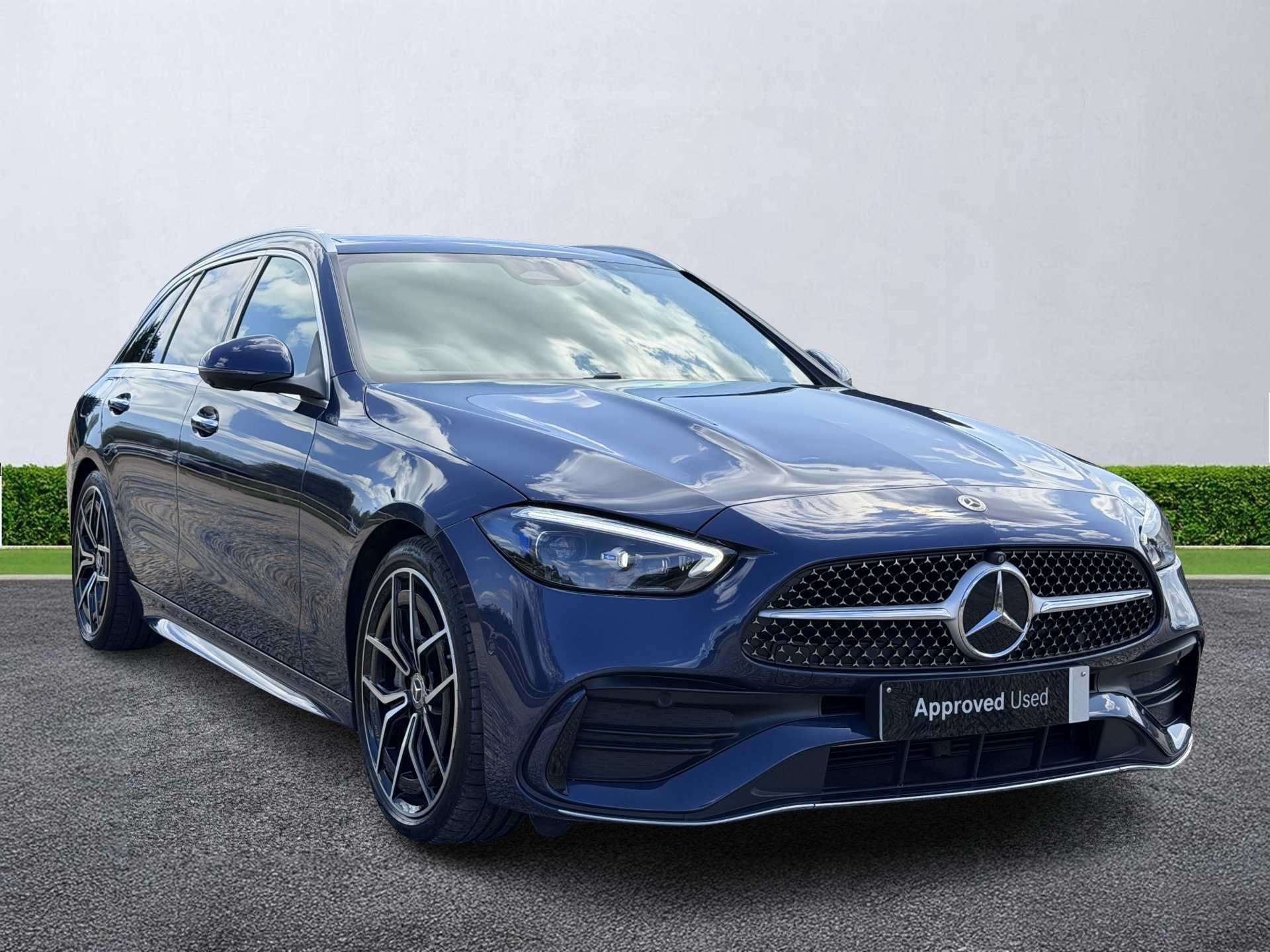 MERCEDES-BENZ C CLASS DIESEL ESTATE C220D Amg Line Premium Plus 5Dr 9G-Tronic