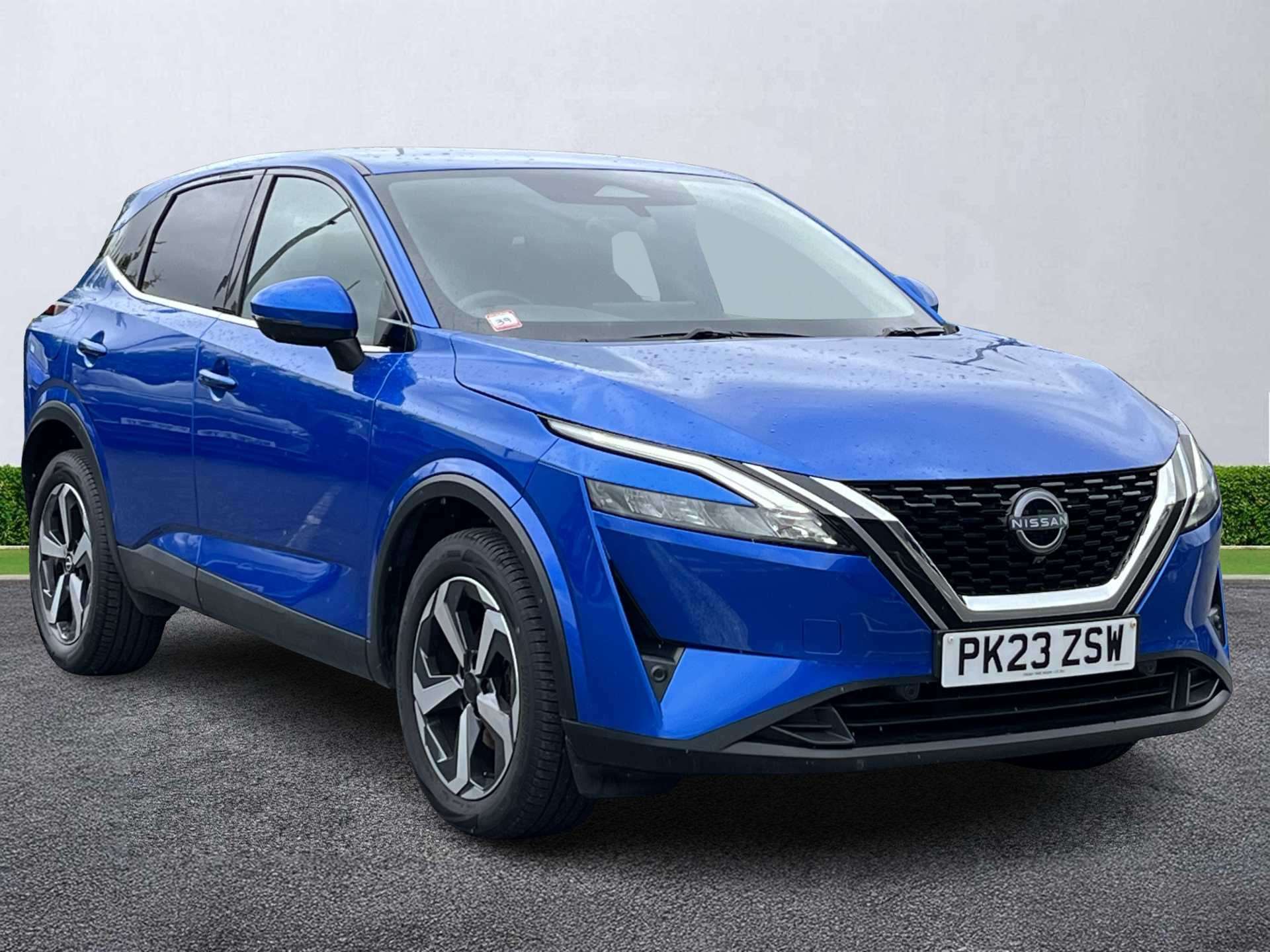 NISSAN QASHQAI HATCHBACK 1.3 Dig-T Mh N-Connecta 5Dr