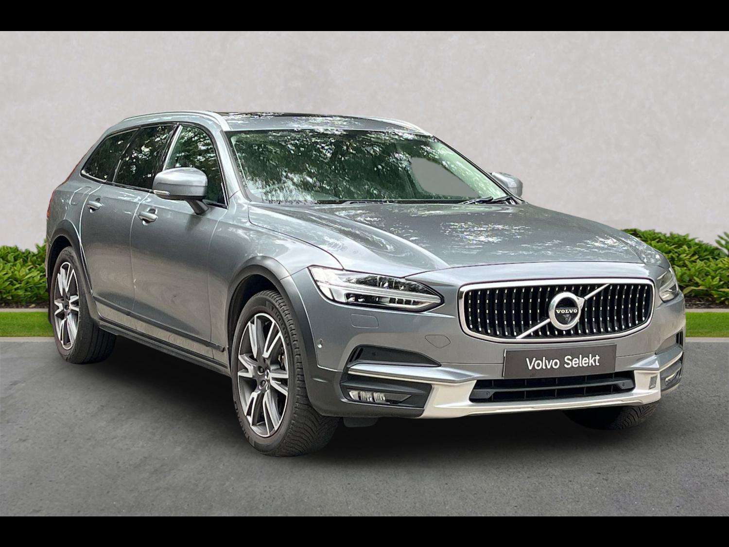 VOLVO V90 DIESEL ESTATE 2.0 D5 Cross Country Plus 5Dr Awd Geartronic