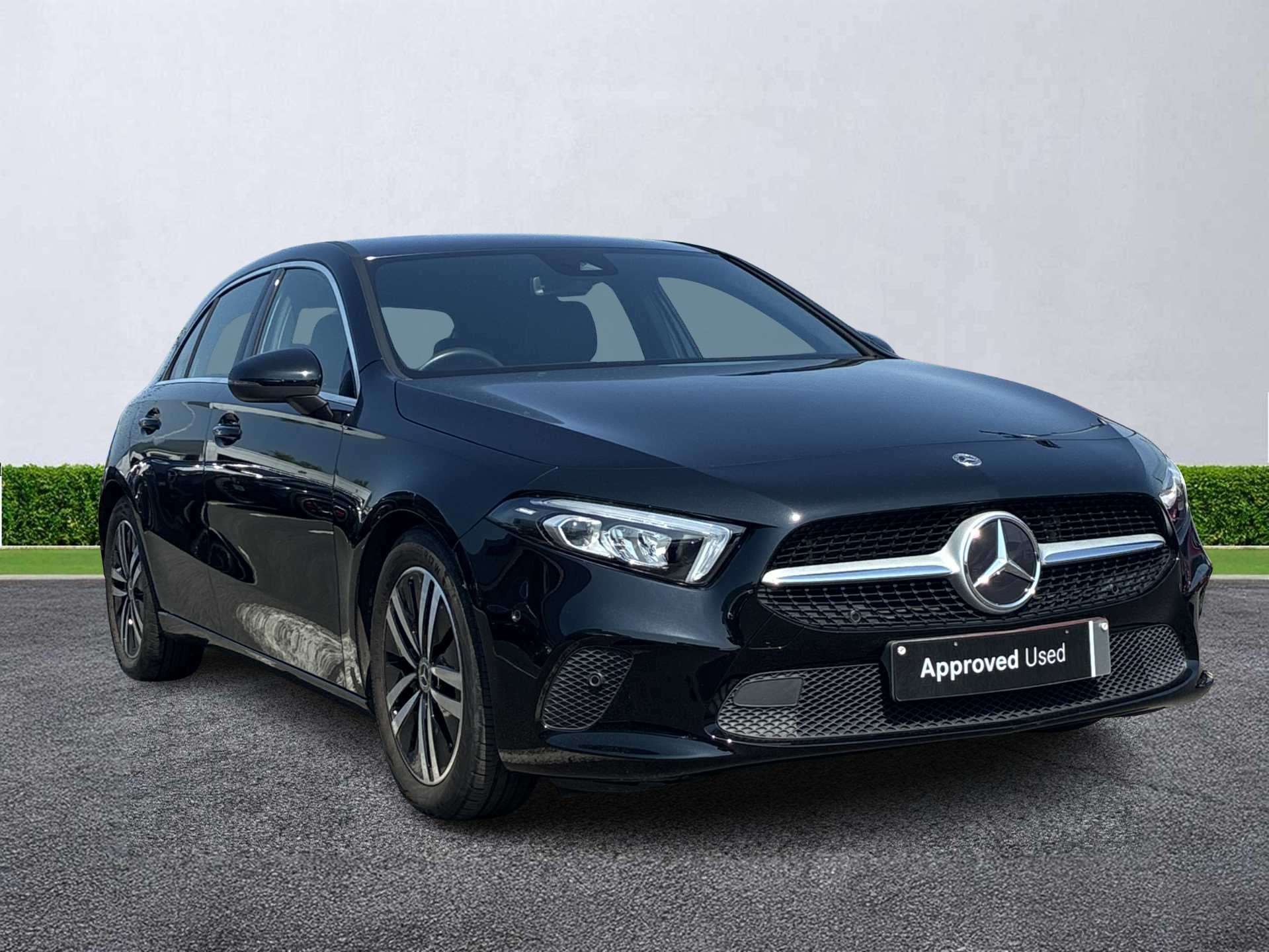 2021 MERCEDES A CLASS HATCHBACK 2021 A180 SPORT EXECUTIVE 5DR AUTO FANTASTIC LOW MILEAGE EXAMPLE PETROL... photo