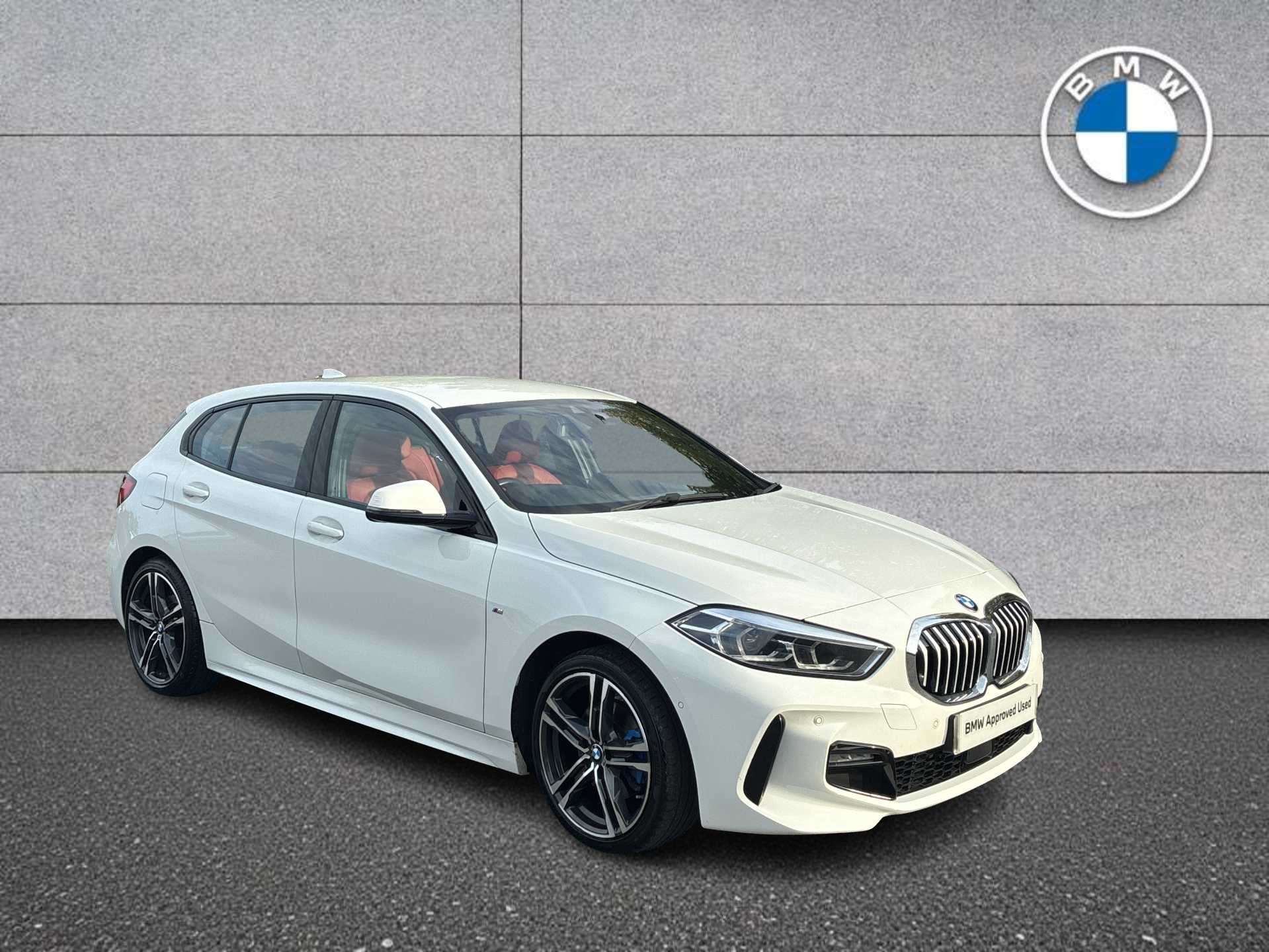 BMW 1 SERIES HATCHBACK 118I M Sport 5Dr