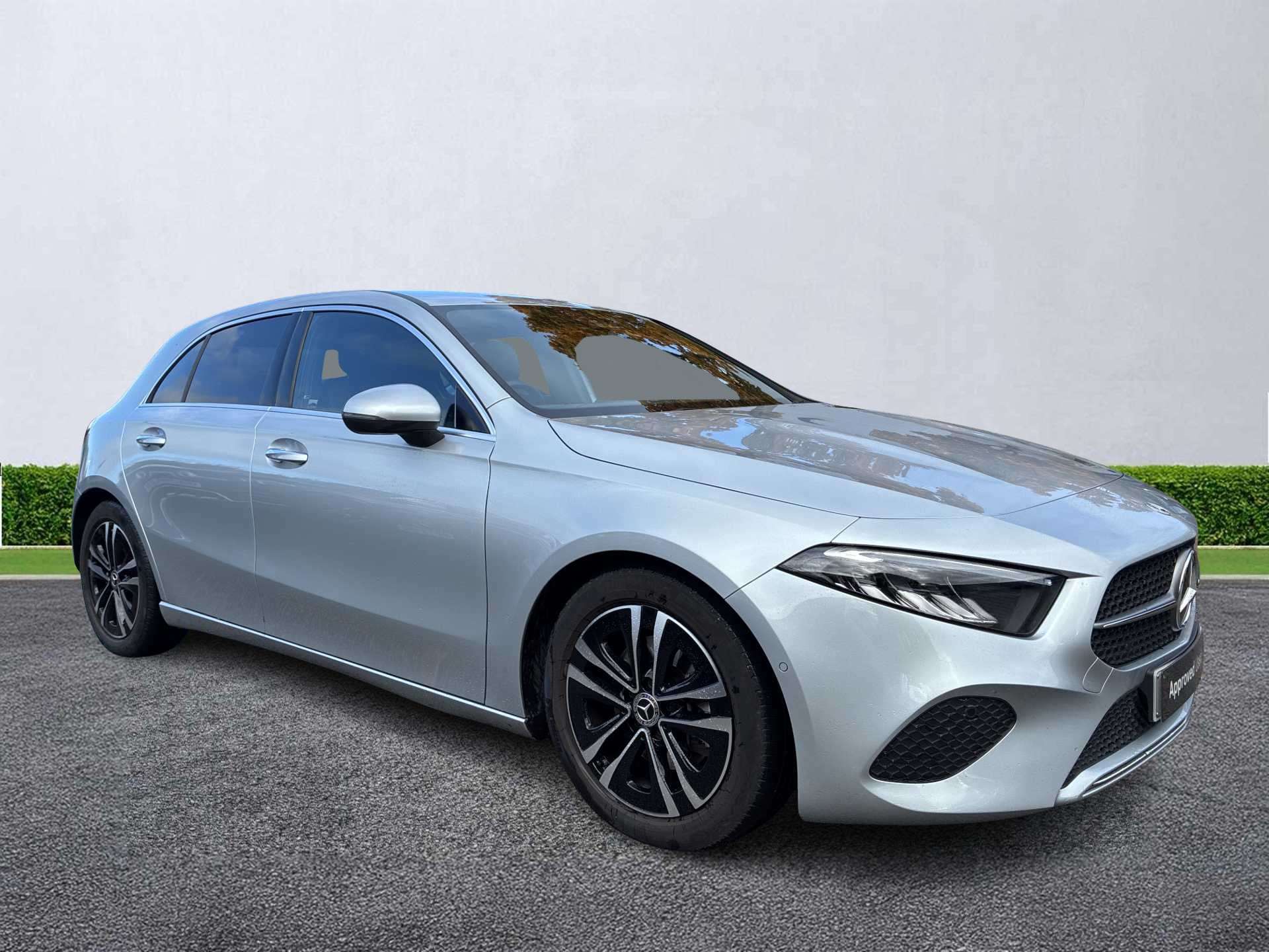 MERCEDES-BENZ A CLASS HATCHBACK A180 Sport Executive 5Dr Auto