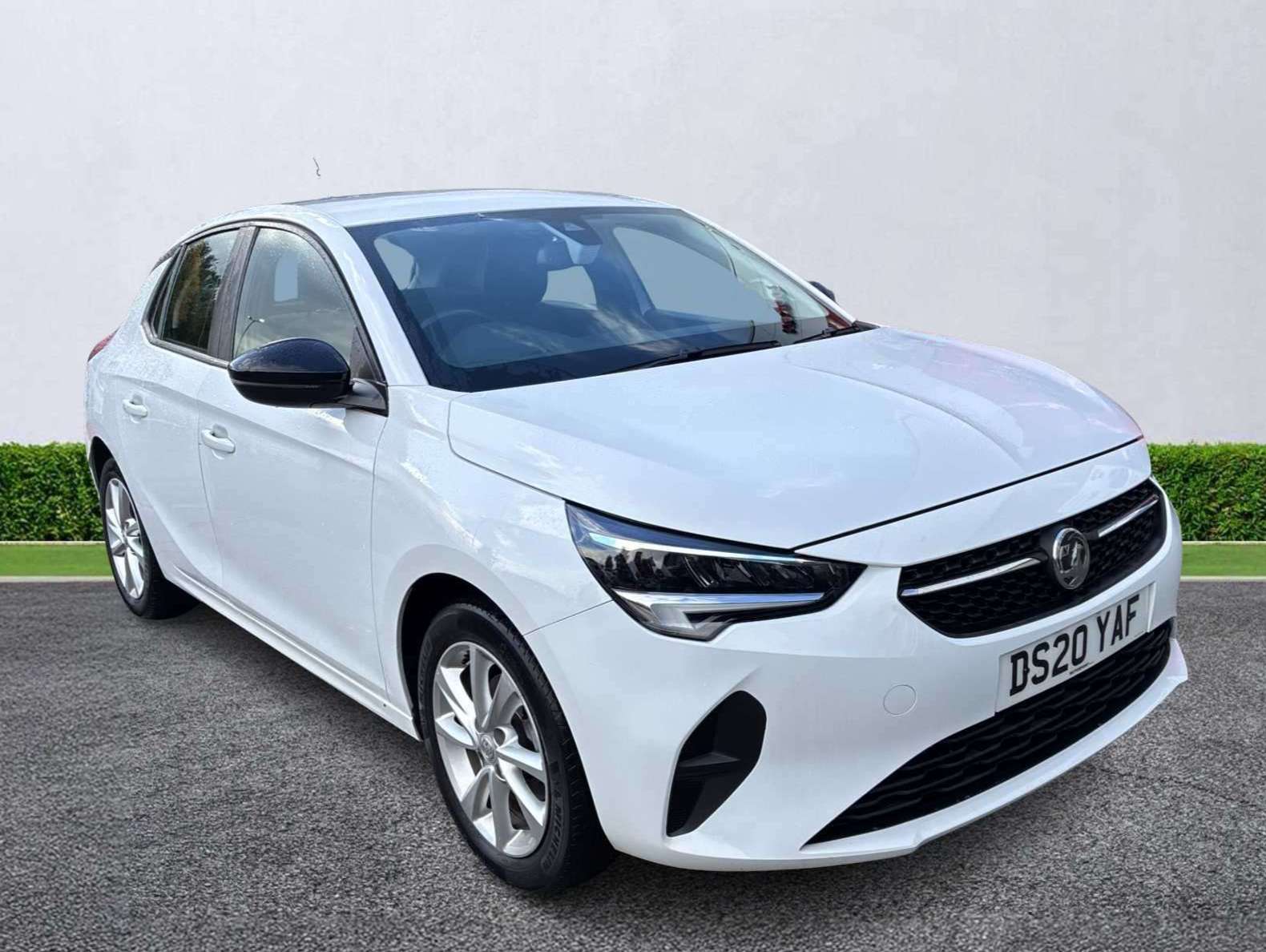 VAUXHALL CORSA HATCHBACK 1.2 Se Premium 5Dr