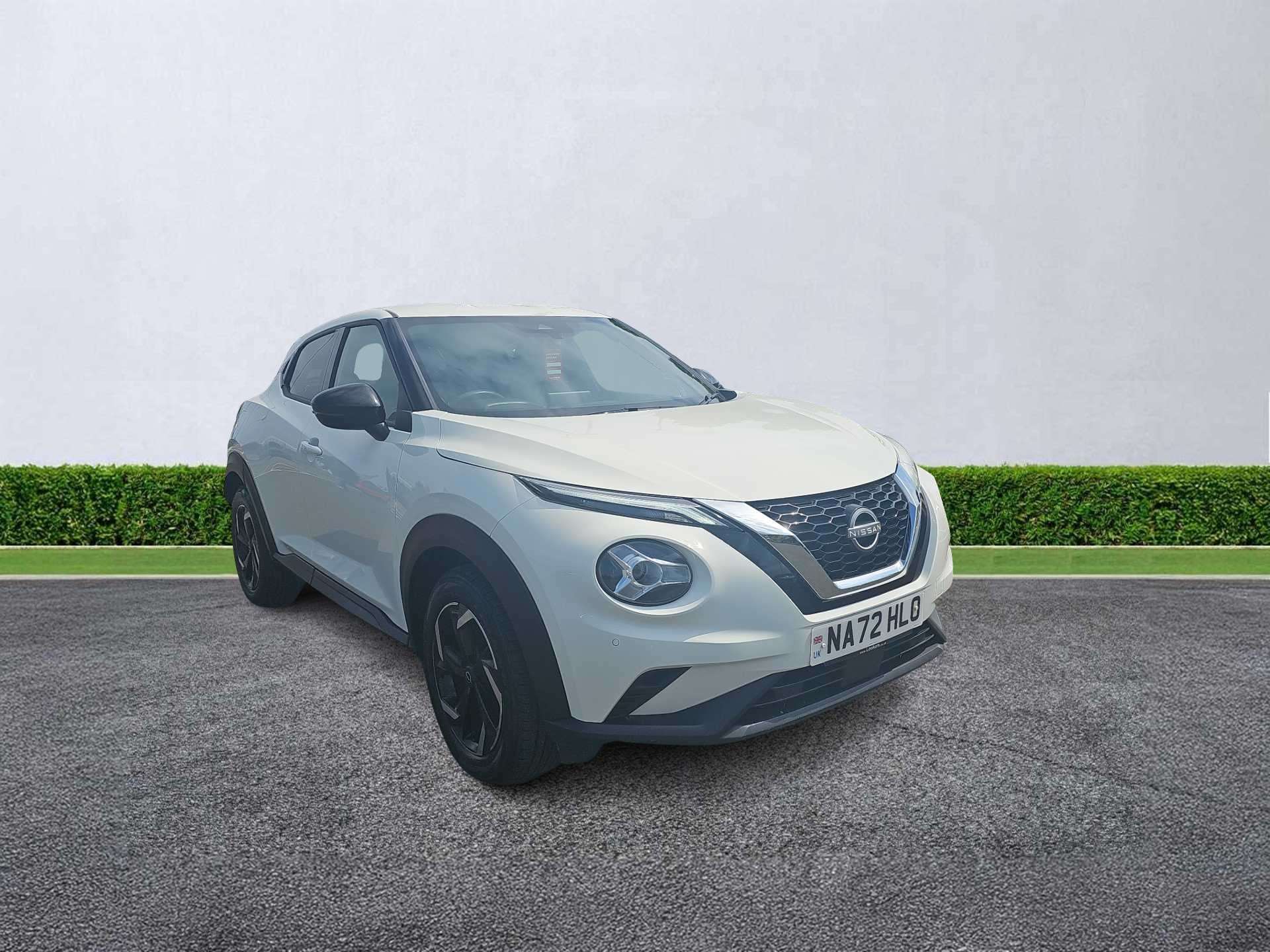 NISSAN JUKE HATCHBACK 1.0 Dig-T 114 N-Connecta 5Dr