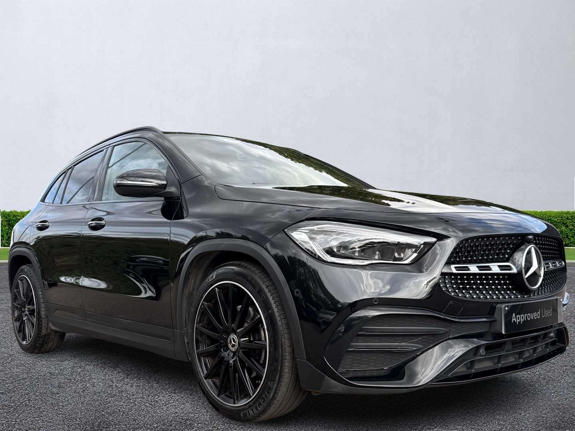 MERCEDES-BENZ GLA HATCHBACK Gla 200 Amg Line Premium Plus Night Ed 5Dr Auto