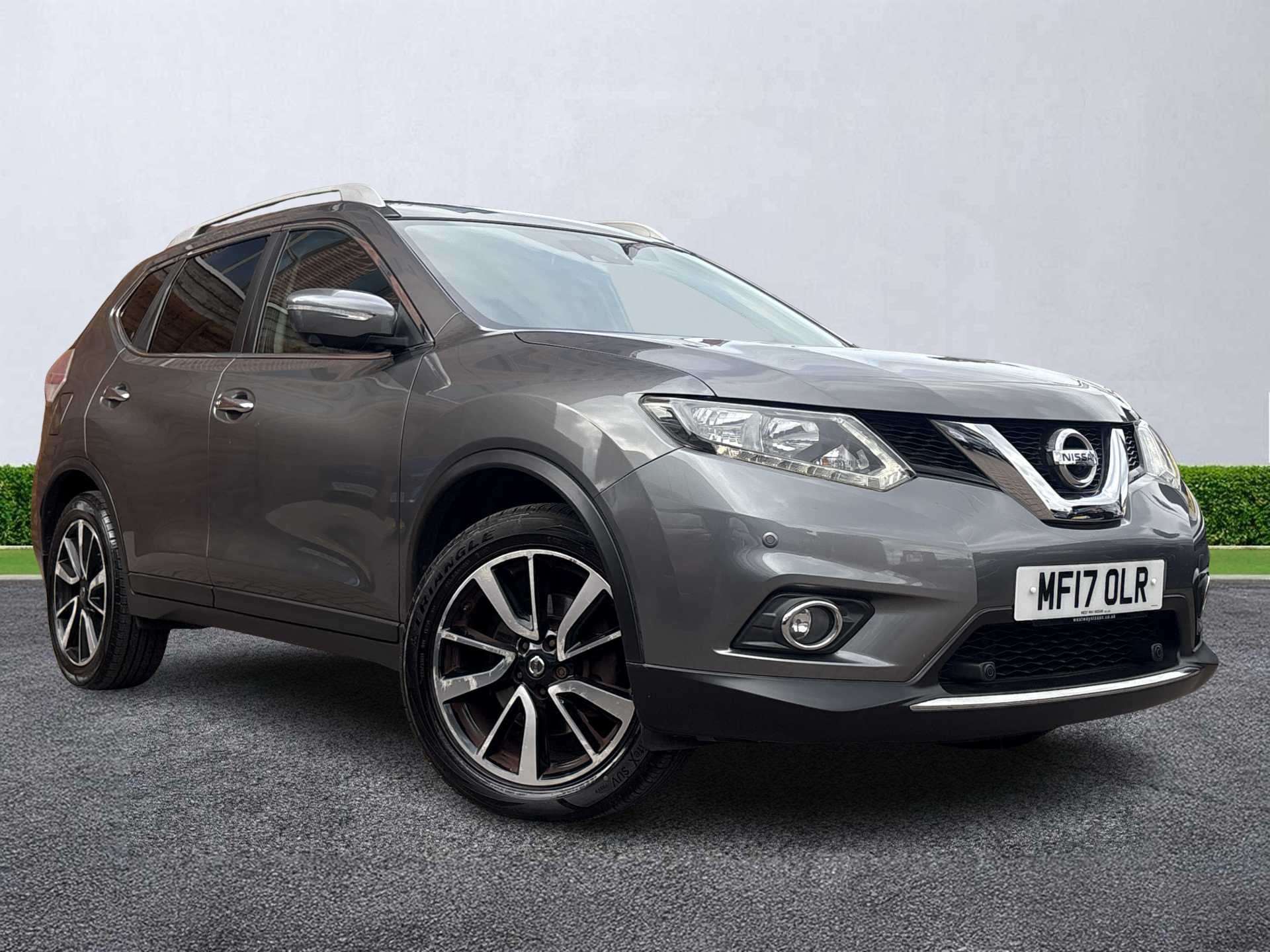 NISSAN X-TRAIL DIESEL STATION WAGON 1.6 Dci N-Vision 5Dr [7 Seat]