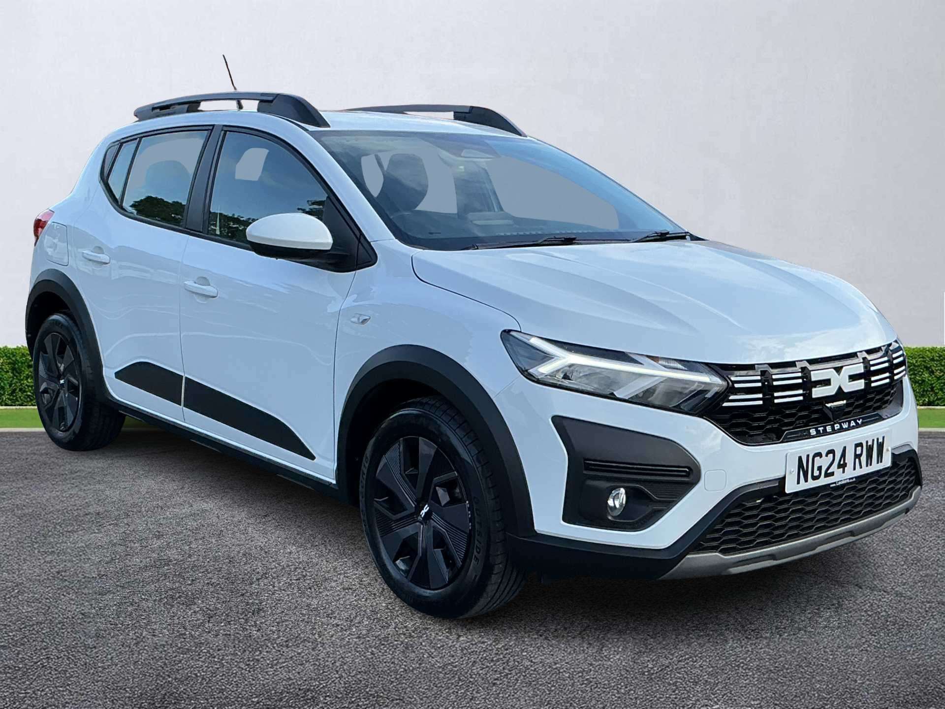DACIA SANDERO STEPWAY HATCHBACK 1.0 Tce Expression 5Dr