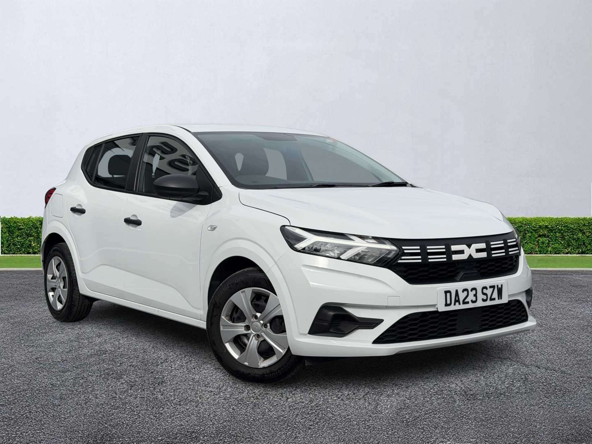 DACIA SANDERO HATCHBACK 1.0 Tce Essential 5Dr