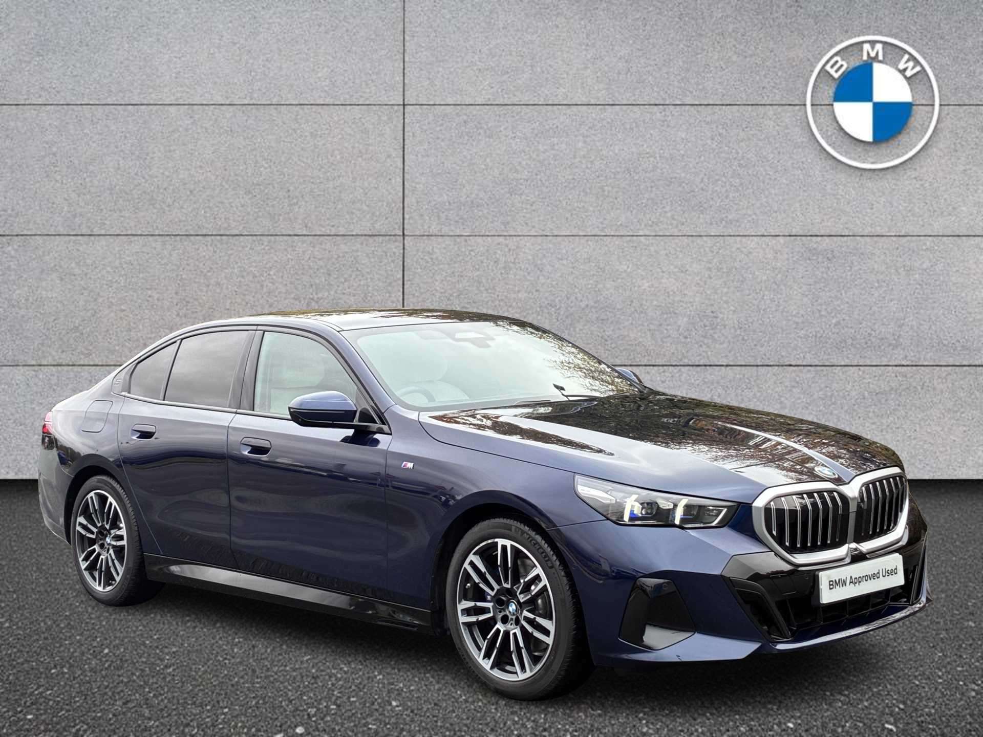 BMW 5 SERIES SALOON 520I M Sport 4Dr Auto