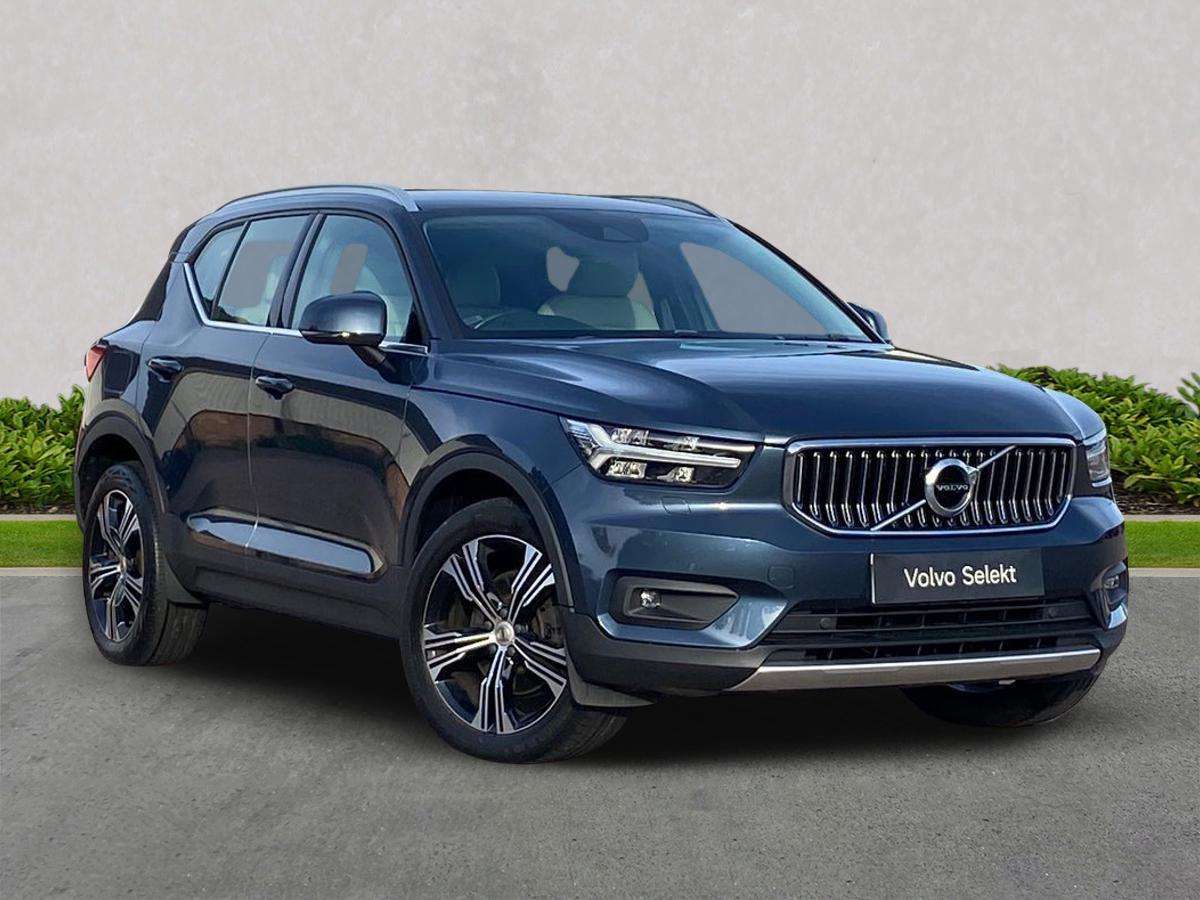 VOLVO XC40 ESTATE 2.0 B4P Inscription Pro 5Dr Auto