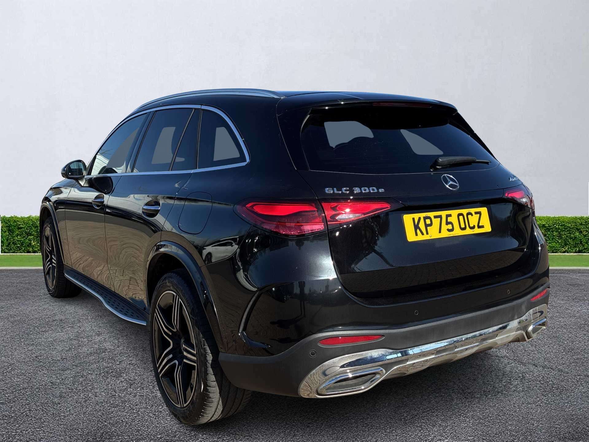 Used MERCEDES BENZ GLC Glc 300E 4Matic Amg Line Prem Pan 5Dr 9G Used MERCEDES BENZ GLC Glc 300E 4Matic Amg Line Prem Pan 5Dr 9G