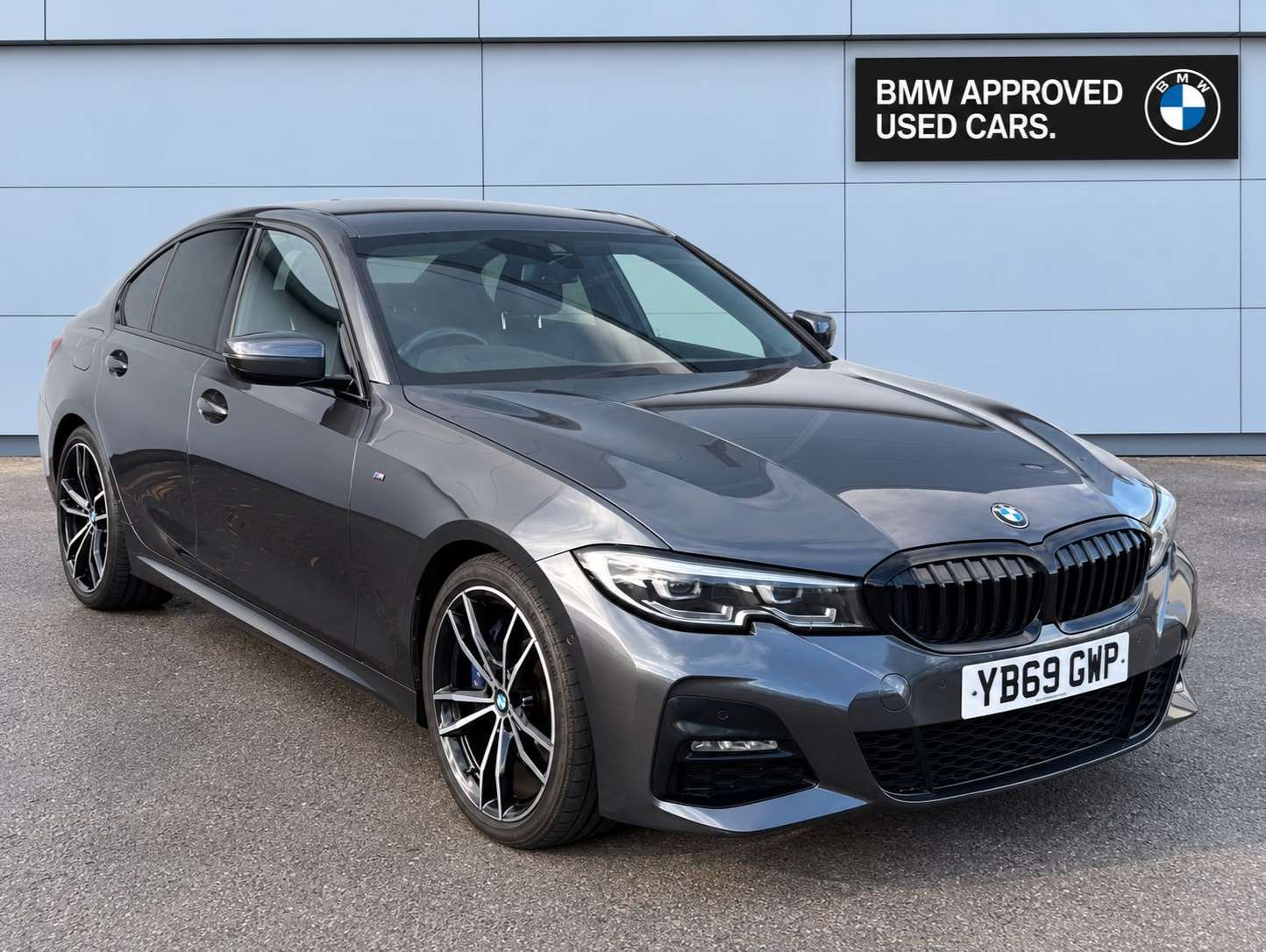 BMW 3 SERIES DIESEL SALOON 318d M Sport 4dr Step Auto