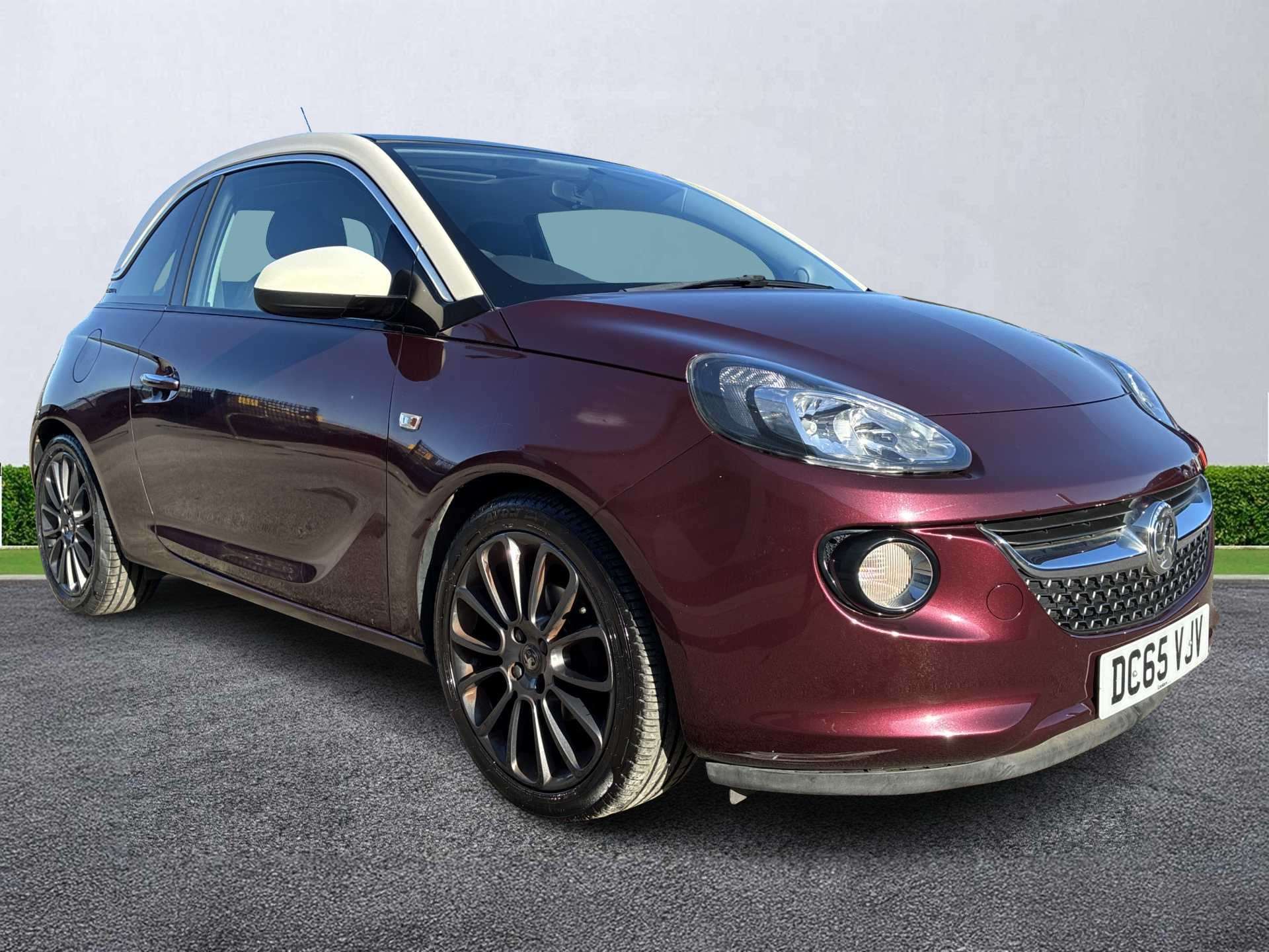 VAUXHALL ADAM HATCHBACK 1.4I Glam 3Dr