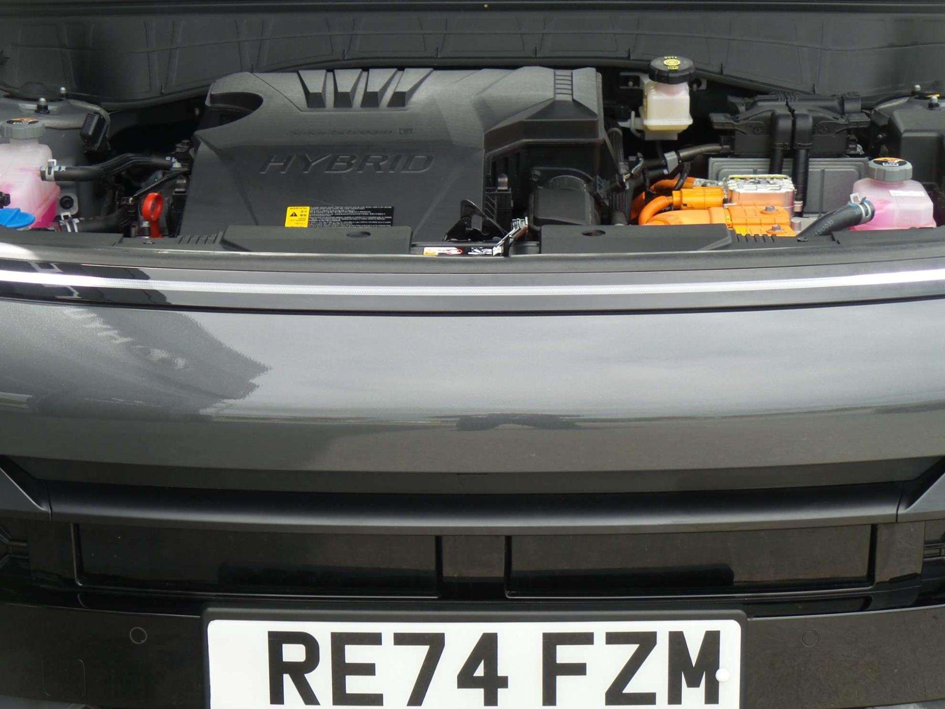 Large vehicle image
