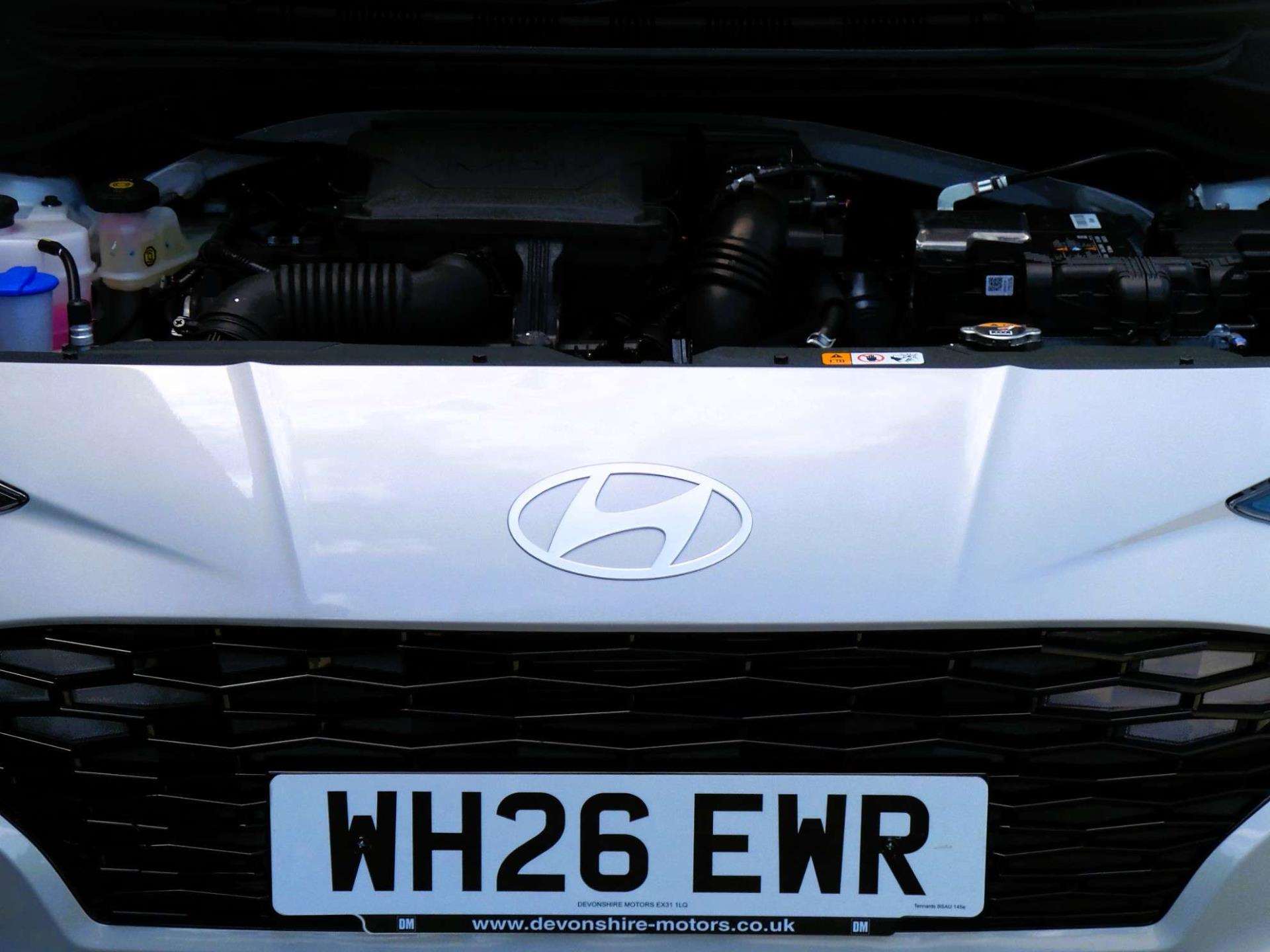 Large vehicle image