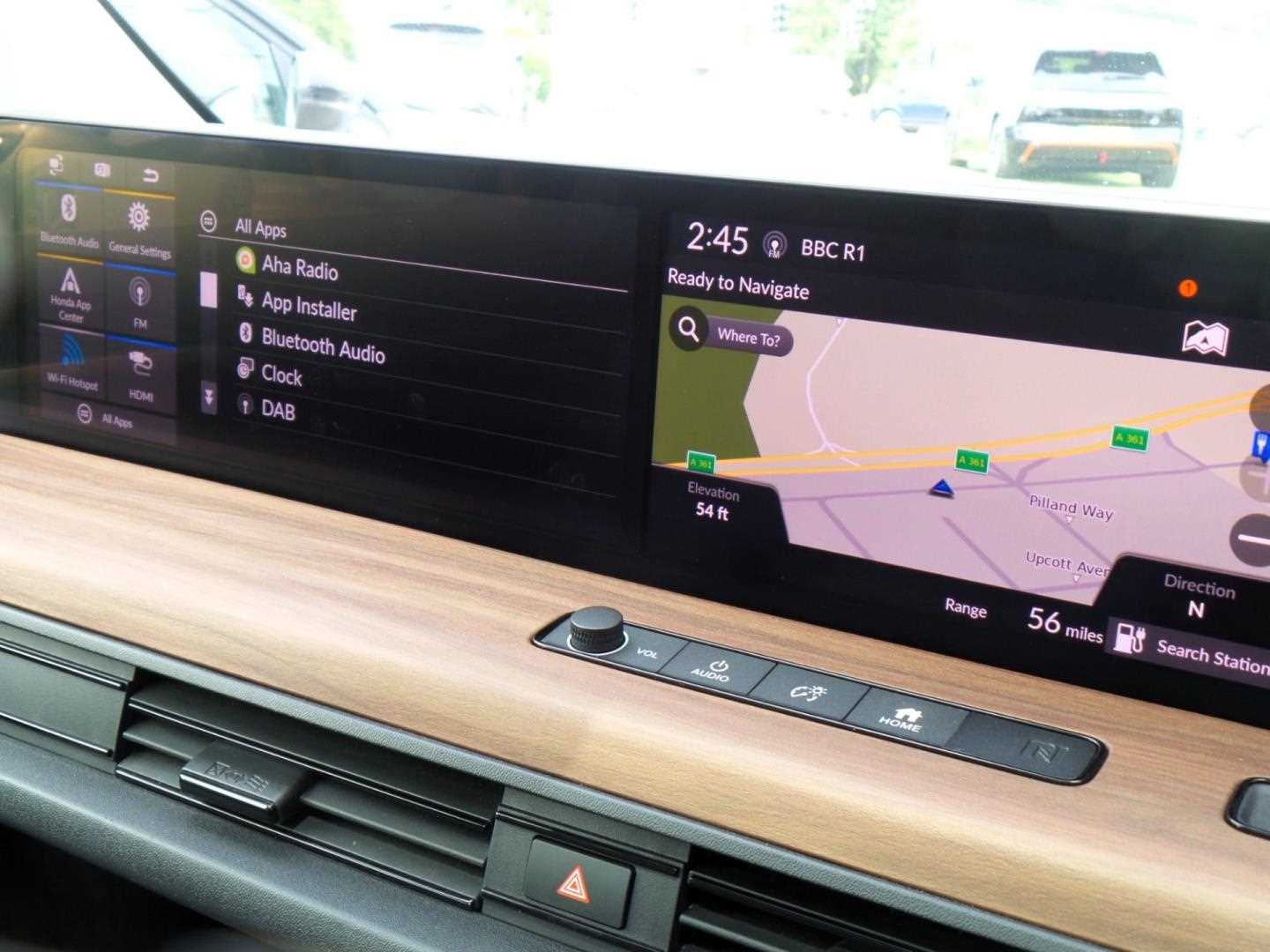 Large vehicle image