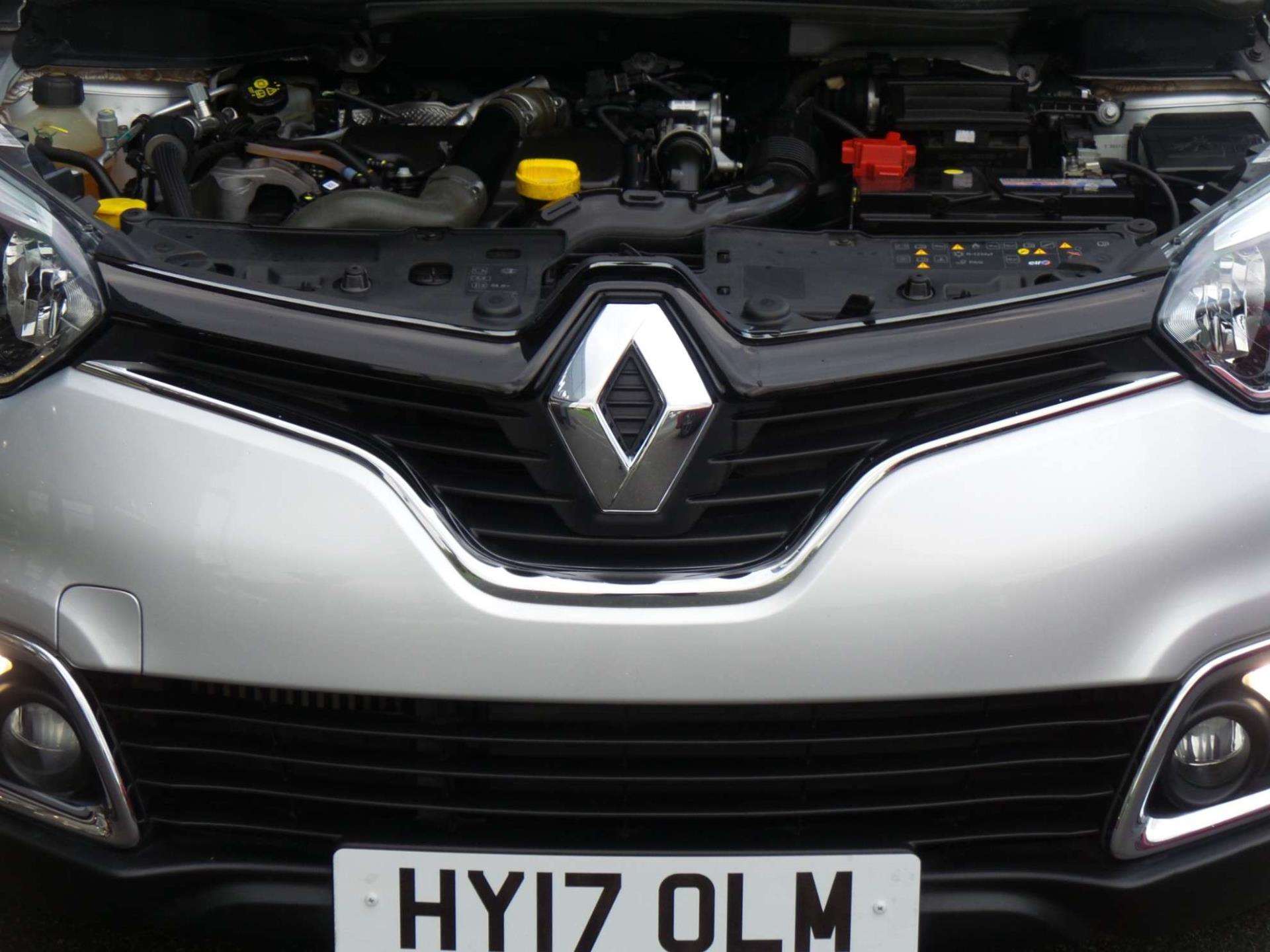 Large vehicle image