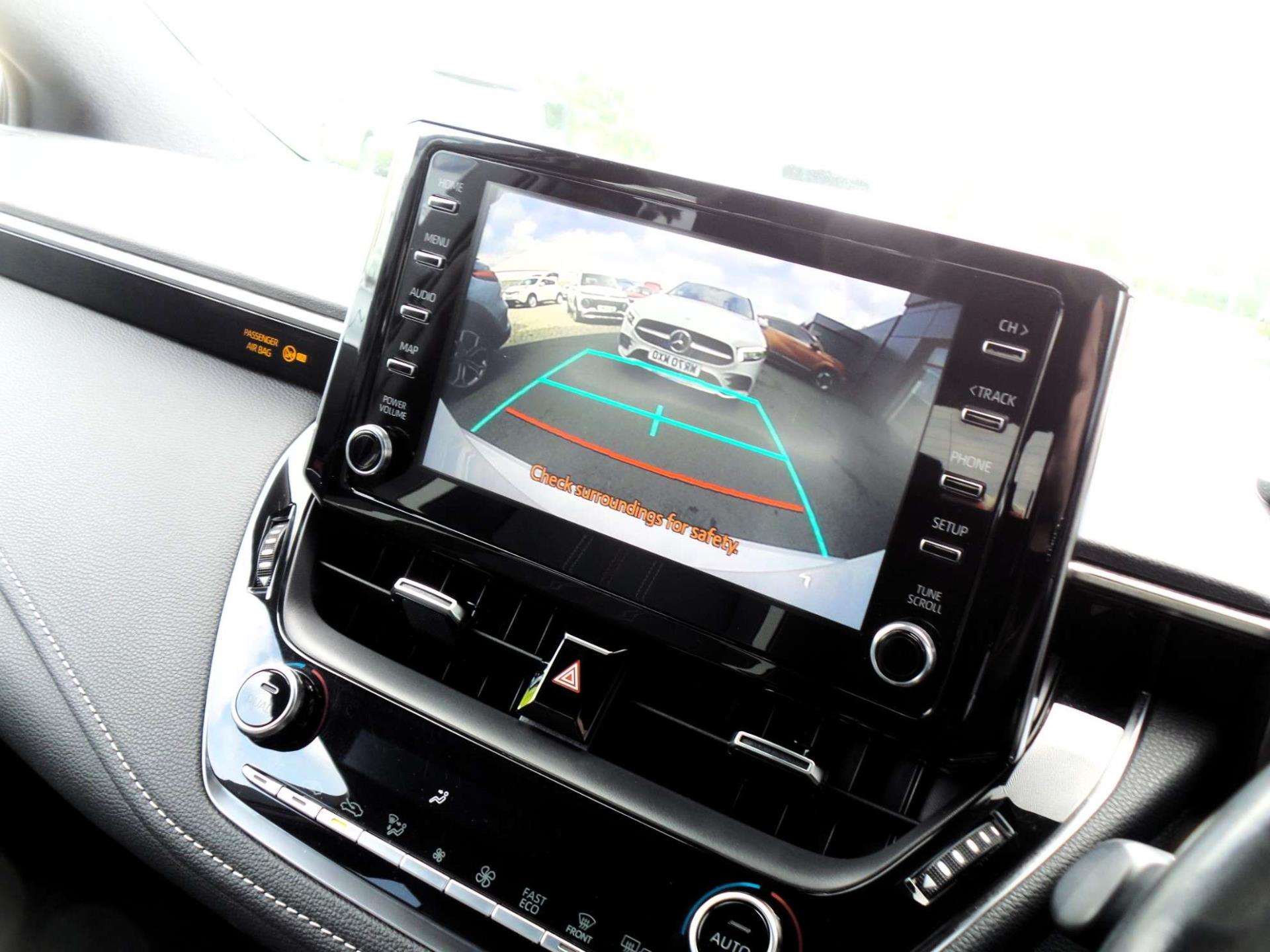 Large vehicle image